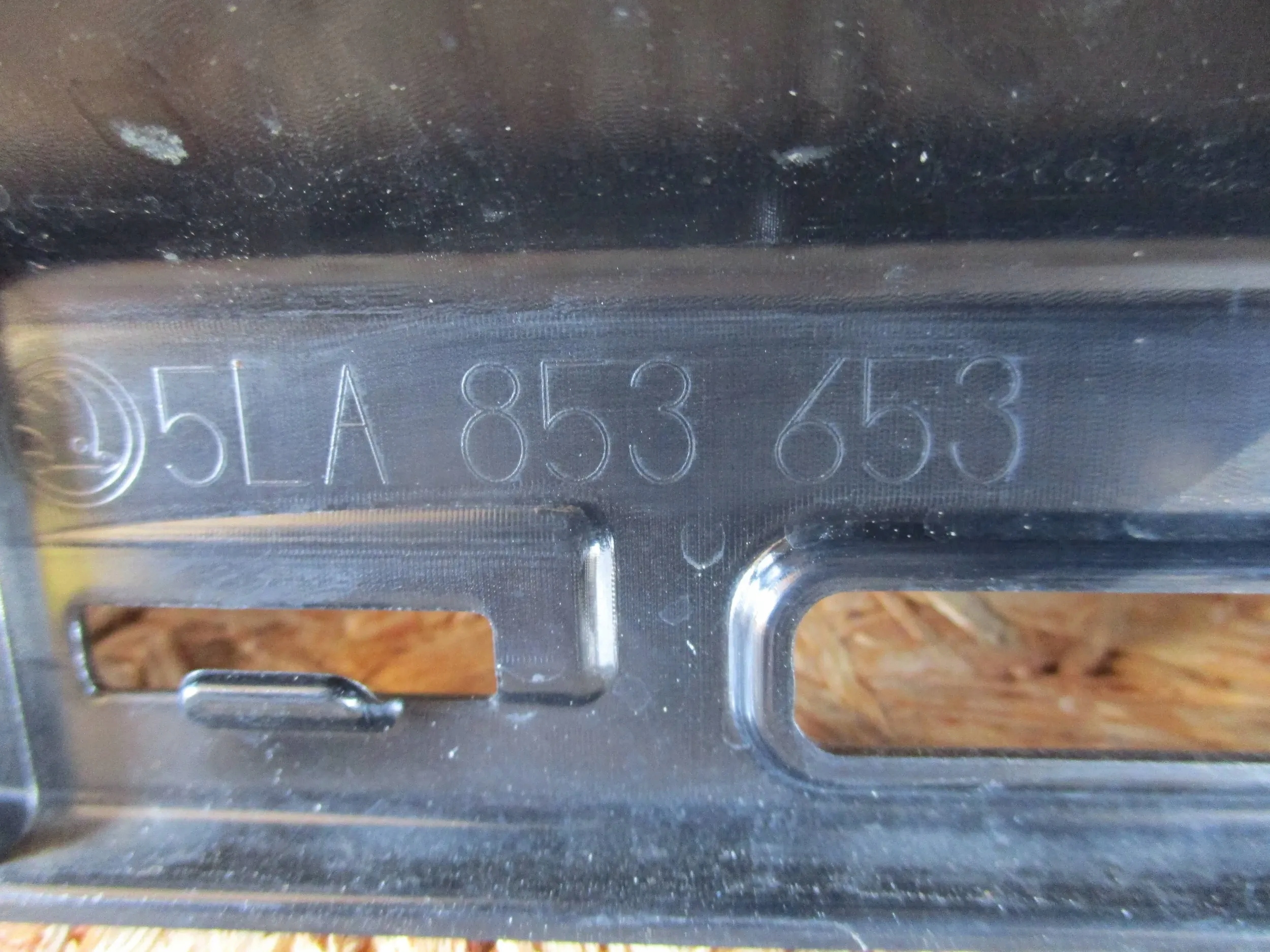 GRILLE SKODA ENYAQ IV