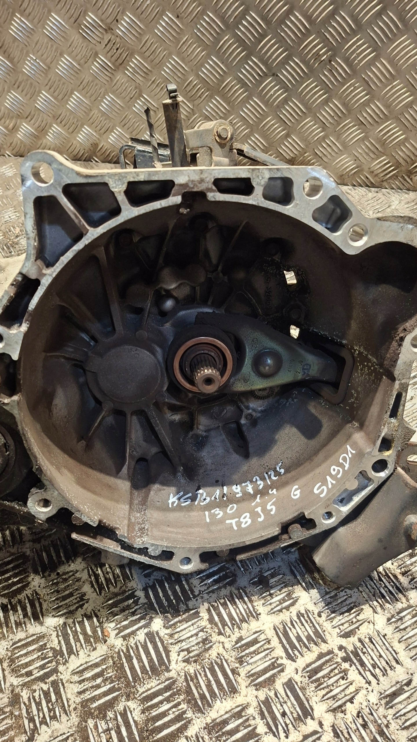 Getriebe HYUNDAI I30 1.4 T8J5G