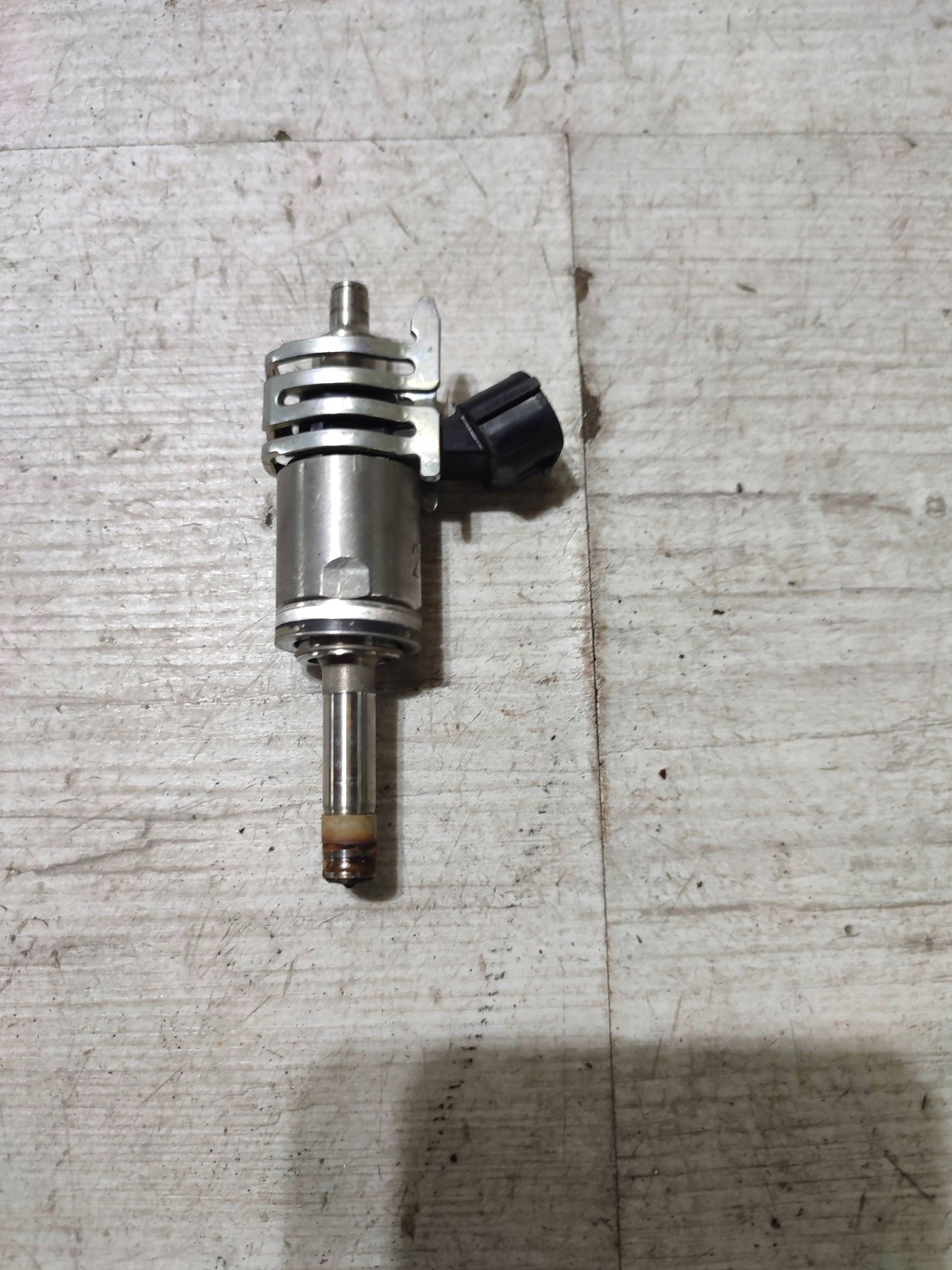 Lexus RC 2019 Injecteur Carburant