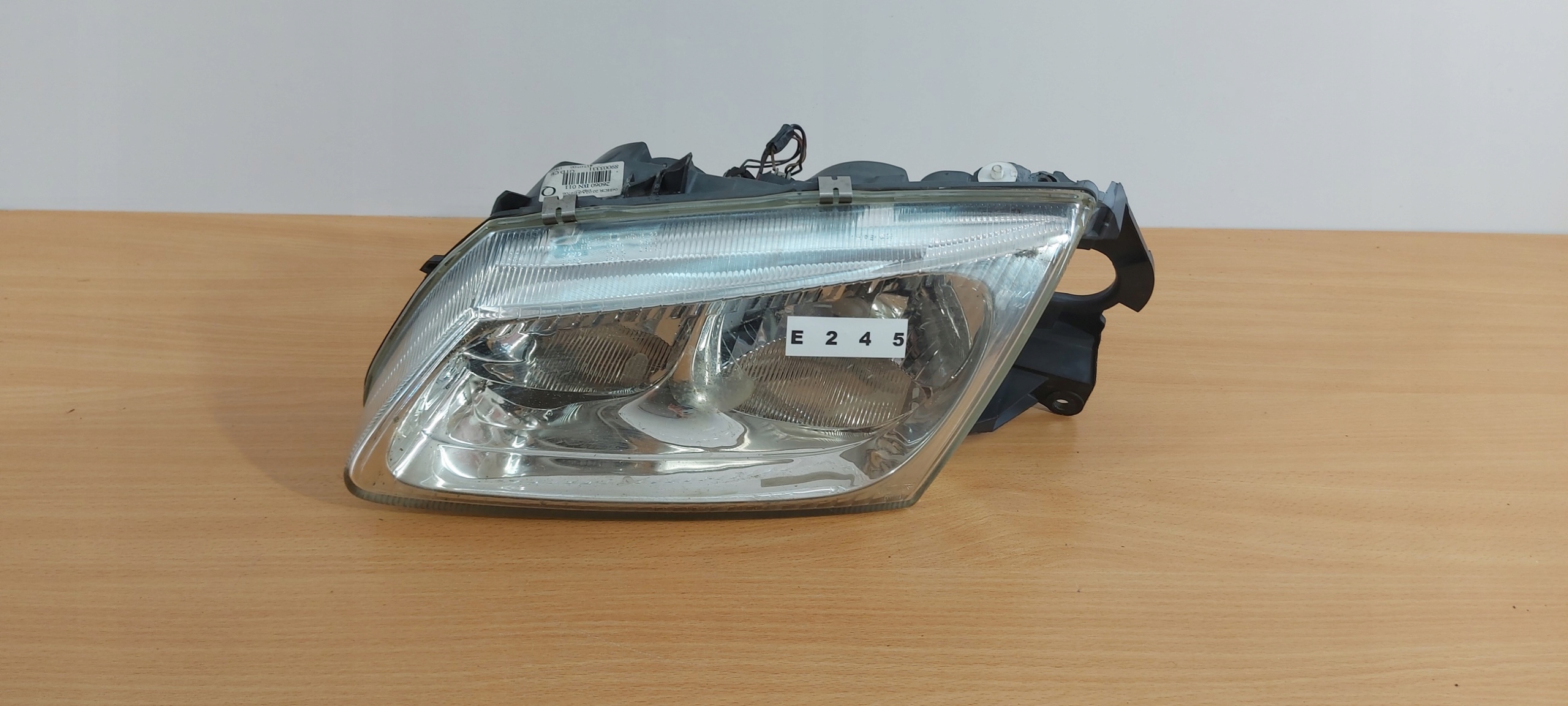 NISSAN ALMERA N16 left light front REFLEKTOR LH