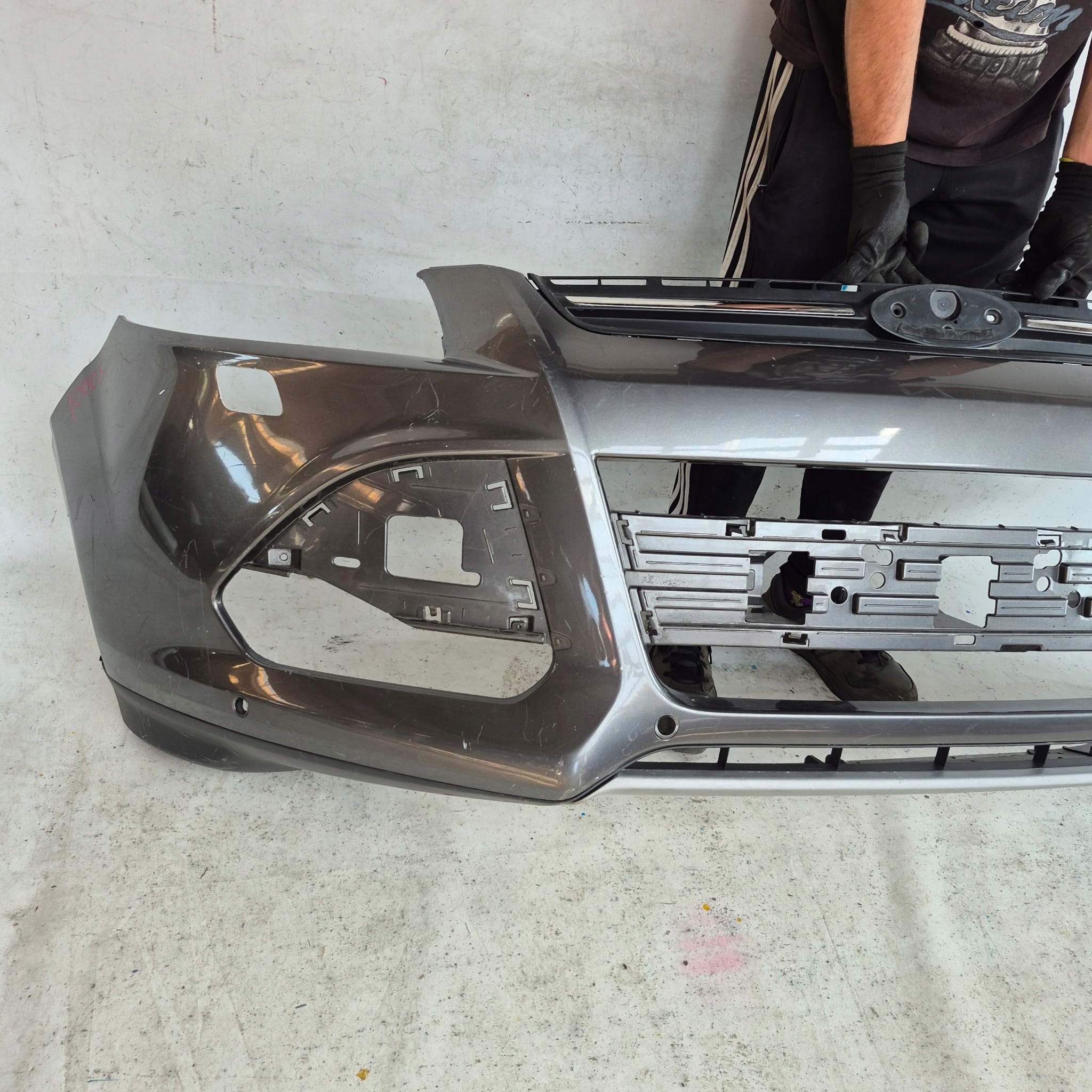 FORD KUGA II 2 MK2 13-16 bumper front washer PDC
