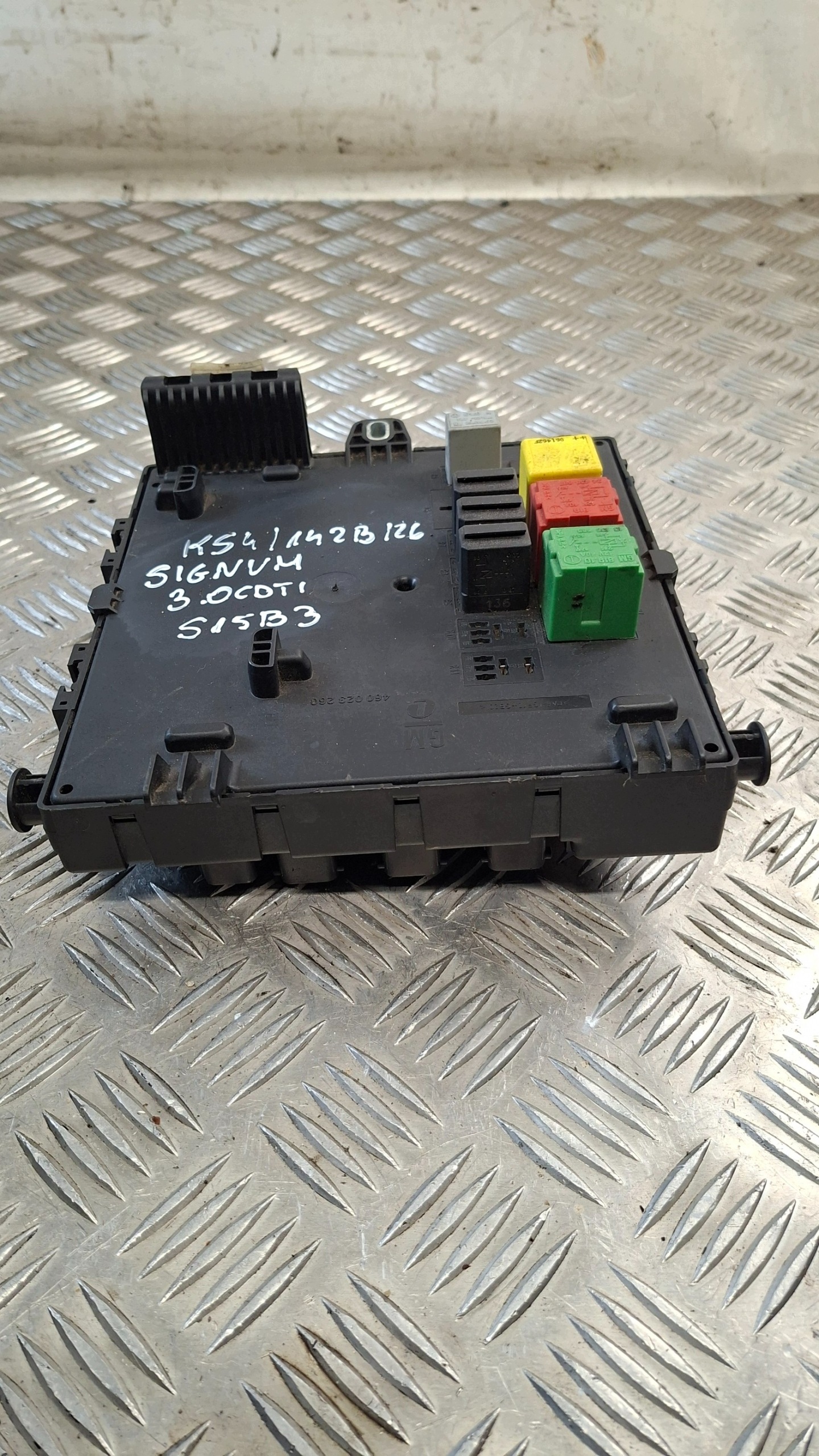 Module fusibles OPEL SIGNUM 3.0CDTI
