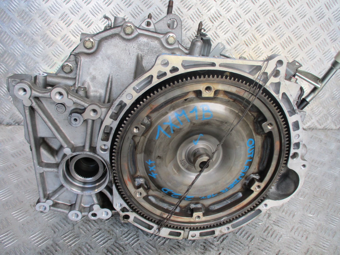 Getriebe MITSUBISHI OUTLANDER 3 1XM1B 2,2D