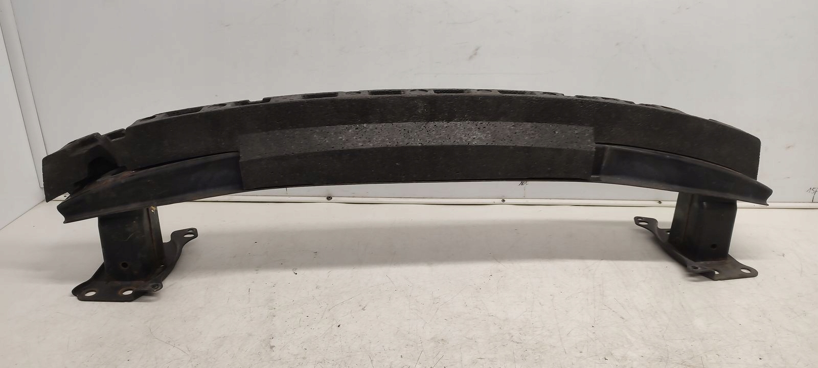 bumper support front front VW Touran 1,9 TDI