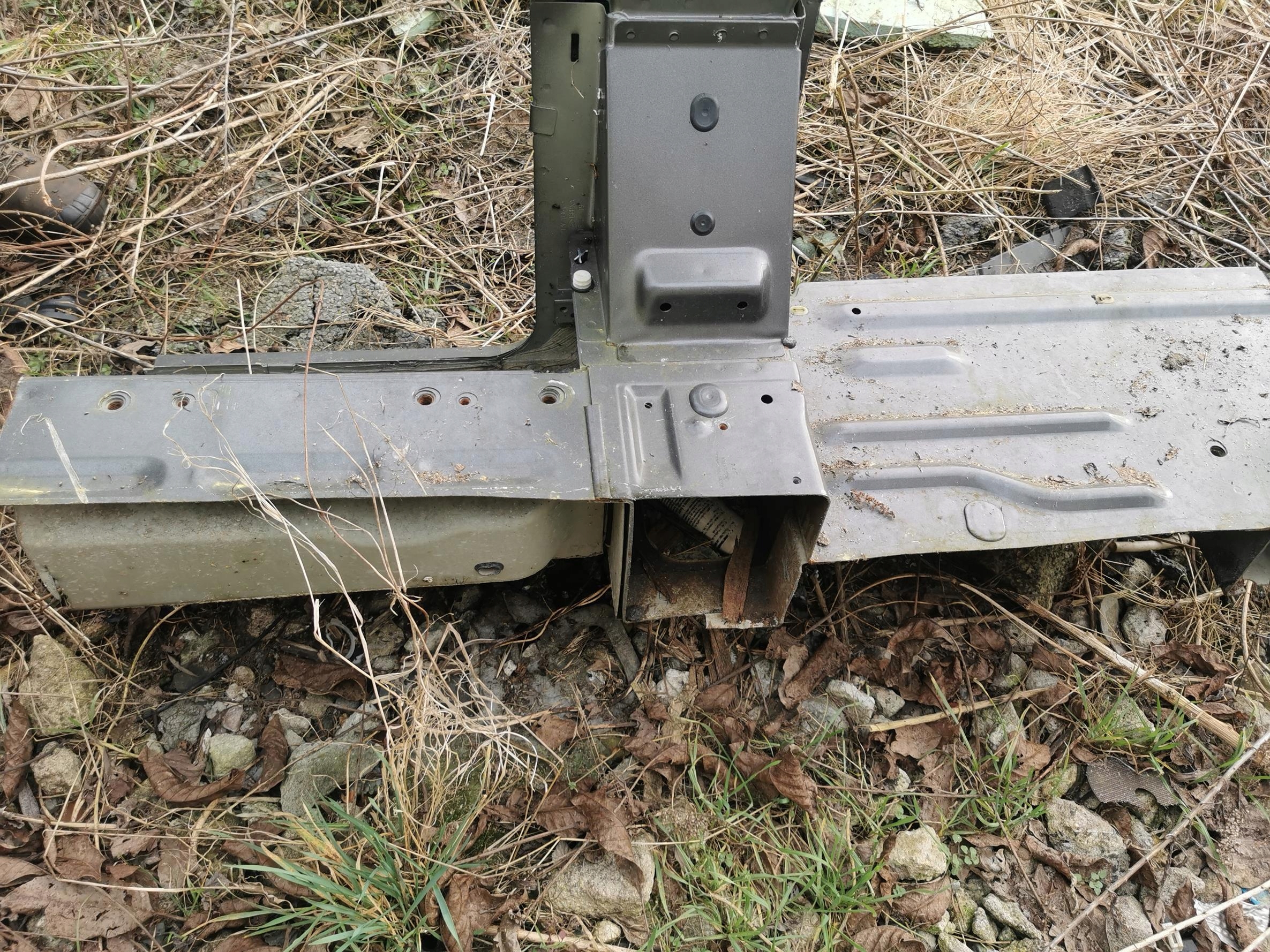 pillar threshold right FORD CUSTOM and LIFT 18-23