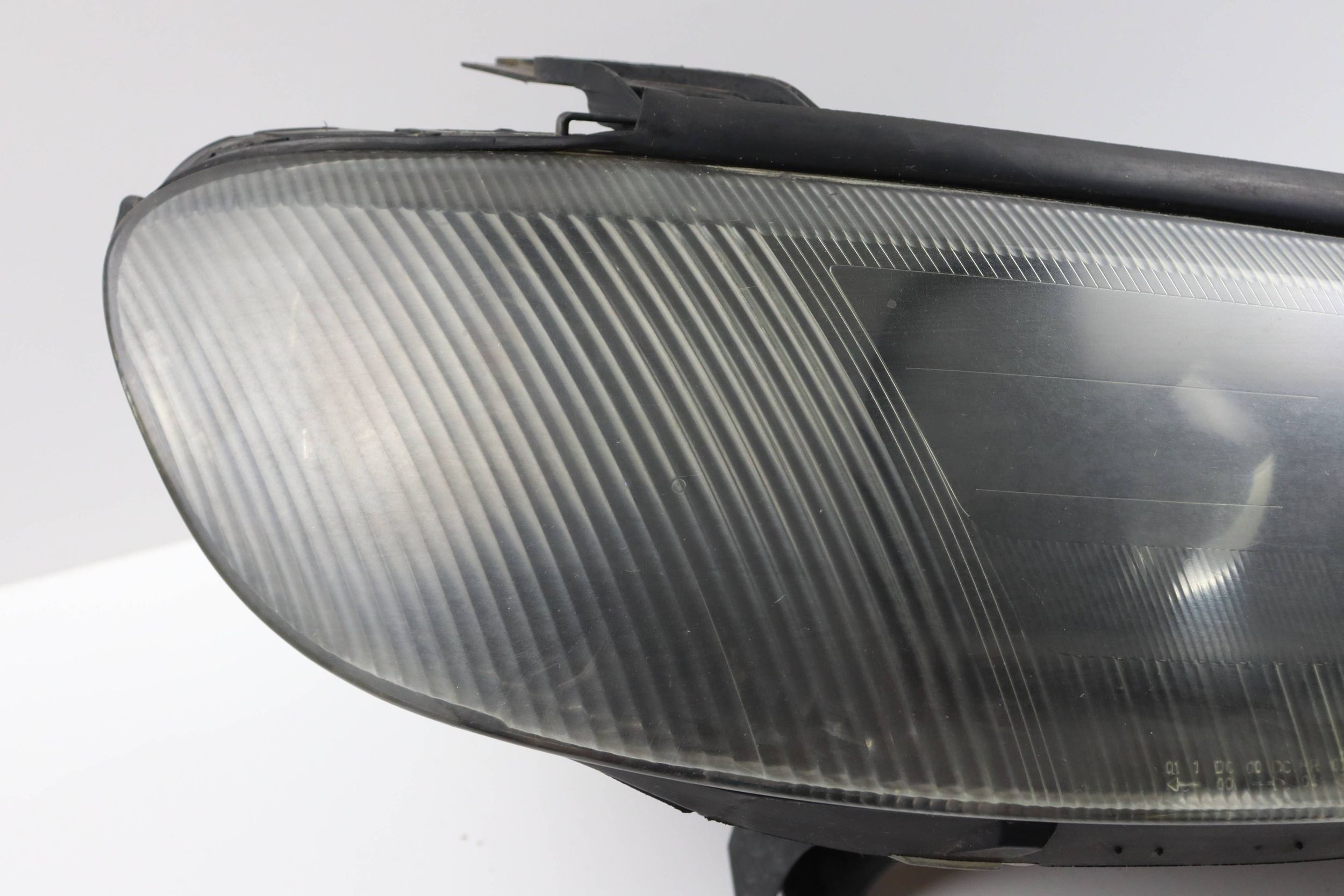 OPEL OMEGA B LIFT C light front left front XENON 154436-00 EUROPA
