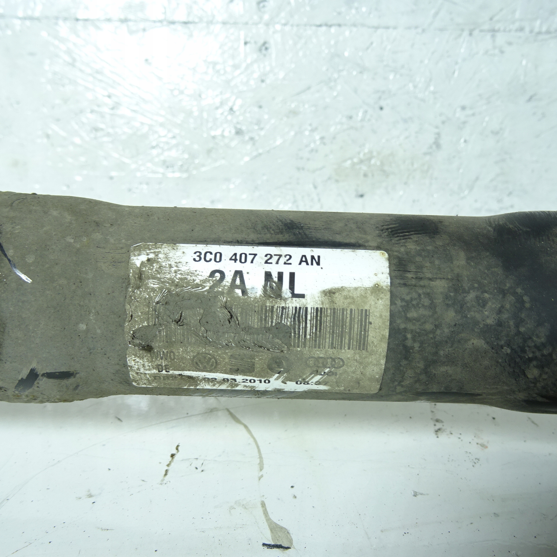 VW PASSAT B6 1.4TSI semi-axis right front 3C0407272AN