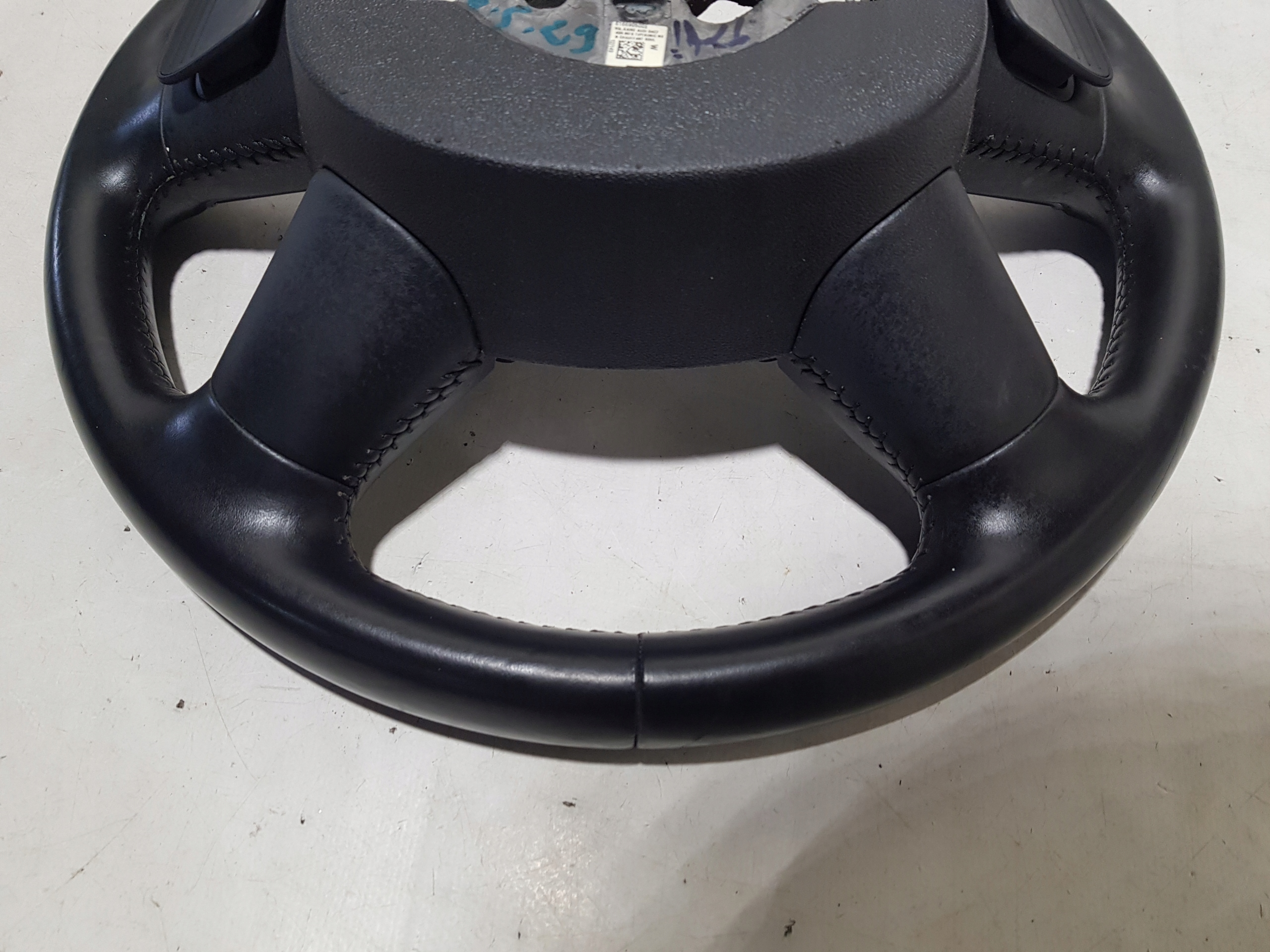 steering wheel, leather MULTIFUNKCJA with shifting AUDI A8 D4 4H0419091T