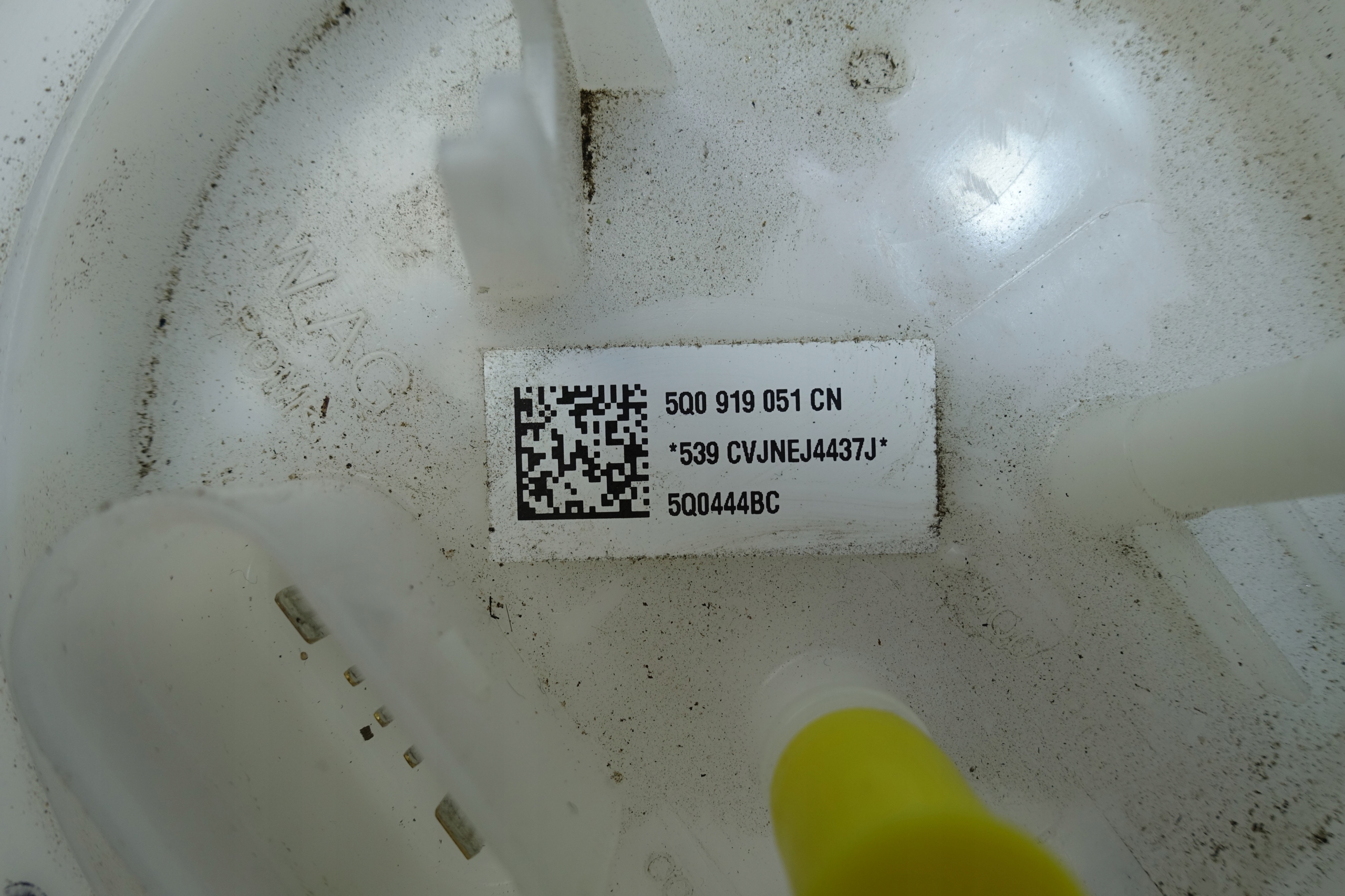 feed pump VW GOLF VIII 8 5H0 1.5 5Q0919051CN