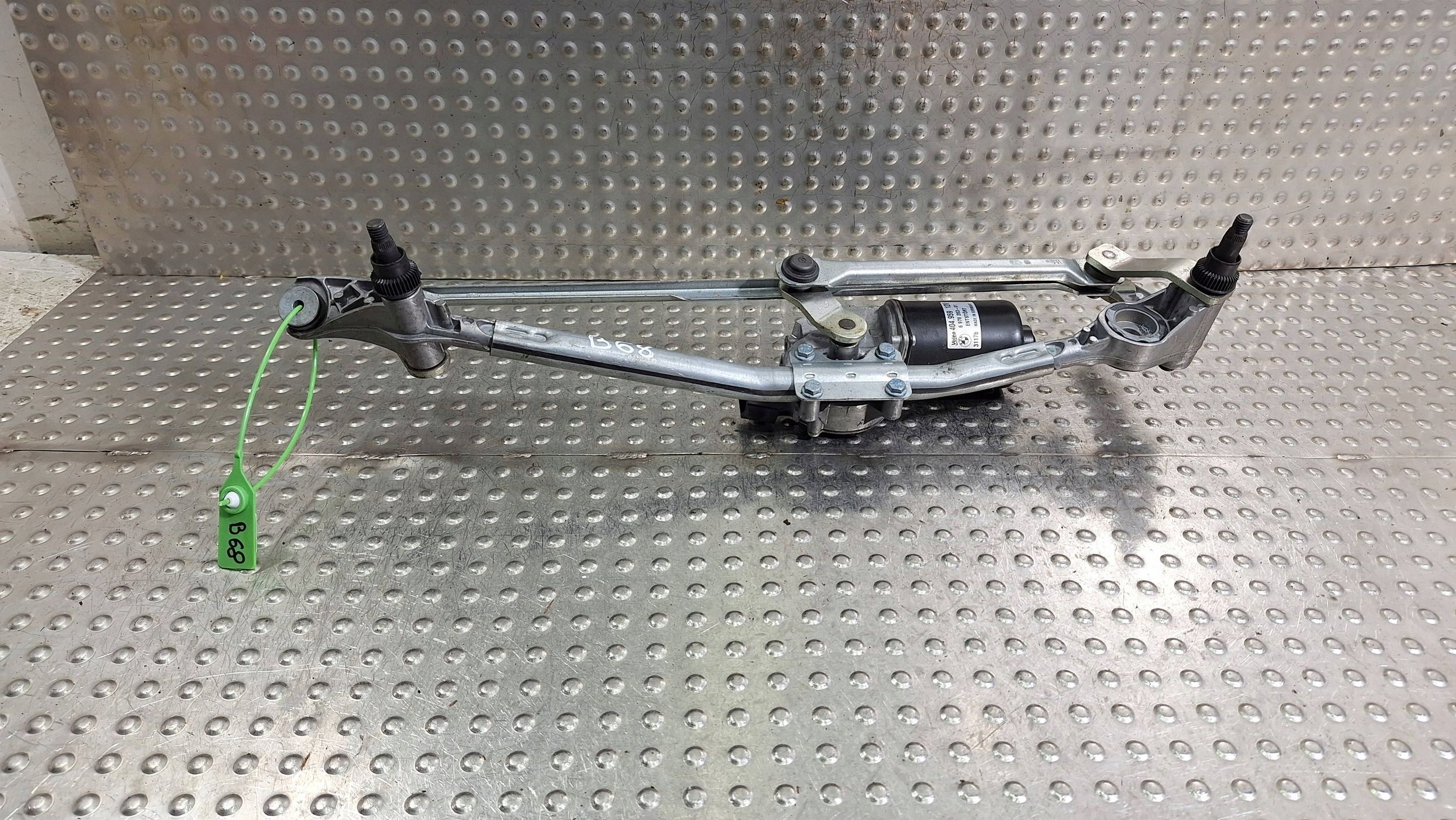 Gestänge Motor Wischer vorne 6978263 BMW 3 E90 E91 E92 E93 EUROPA