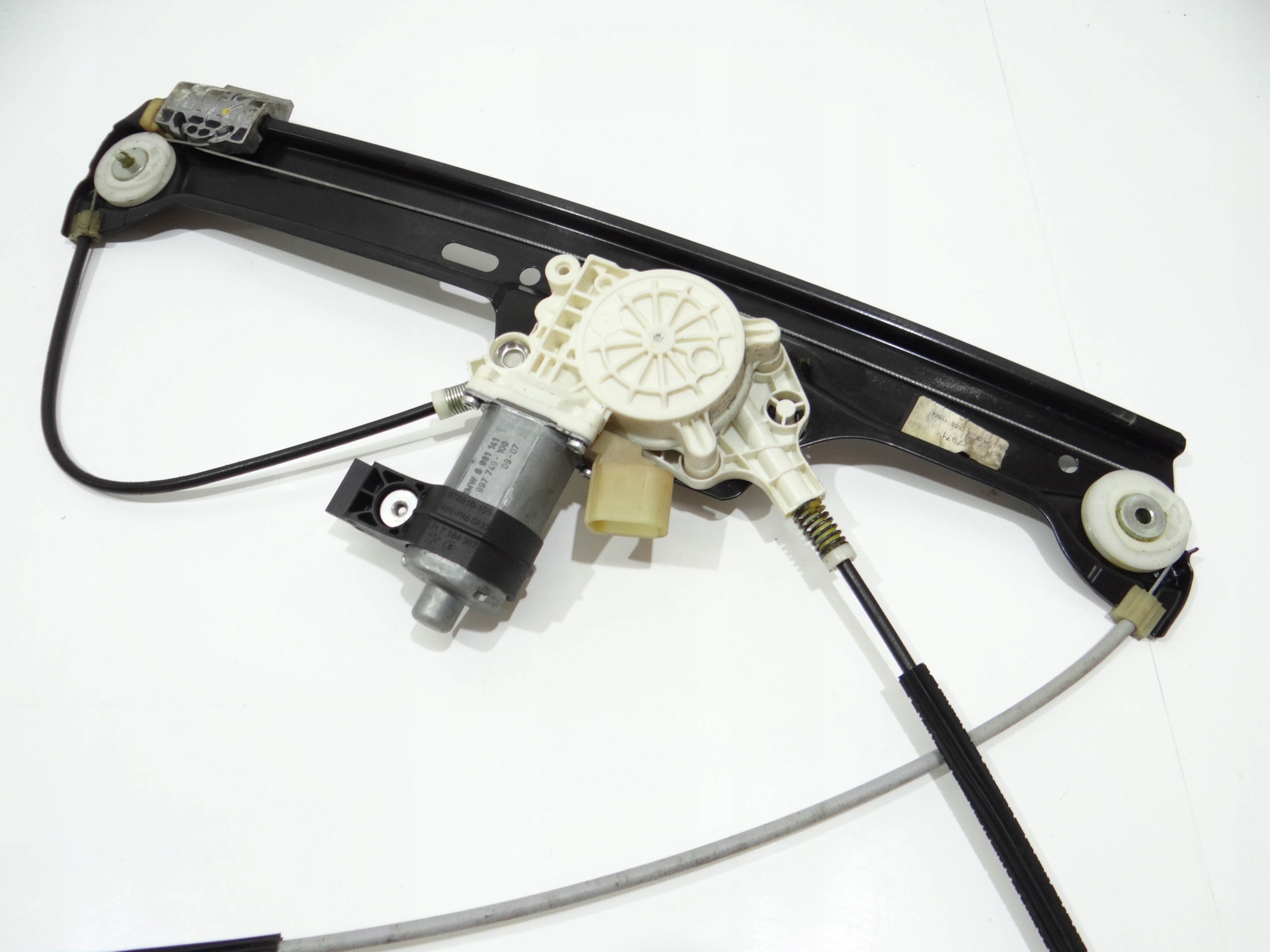 window regulator mechanism left front BMW E60 E61 7184741 (4295126)
