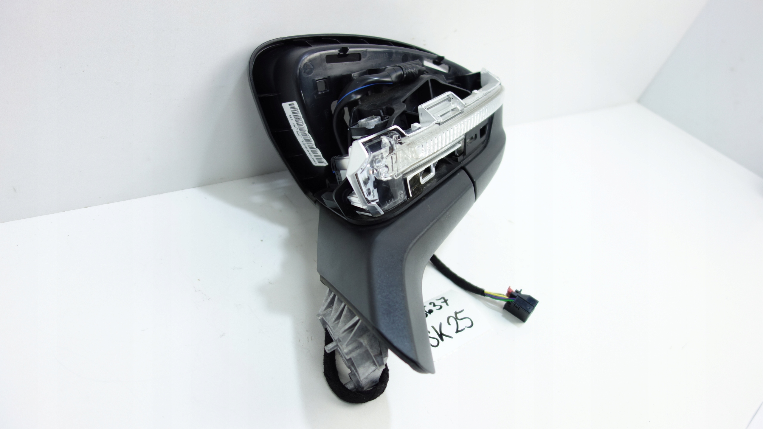 mirror left VOLKSWAGEN ID.4 13 PIN KAMERA 2020- 11B857501AJ