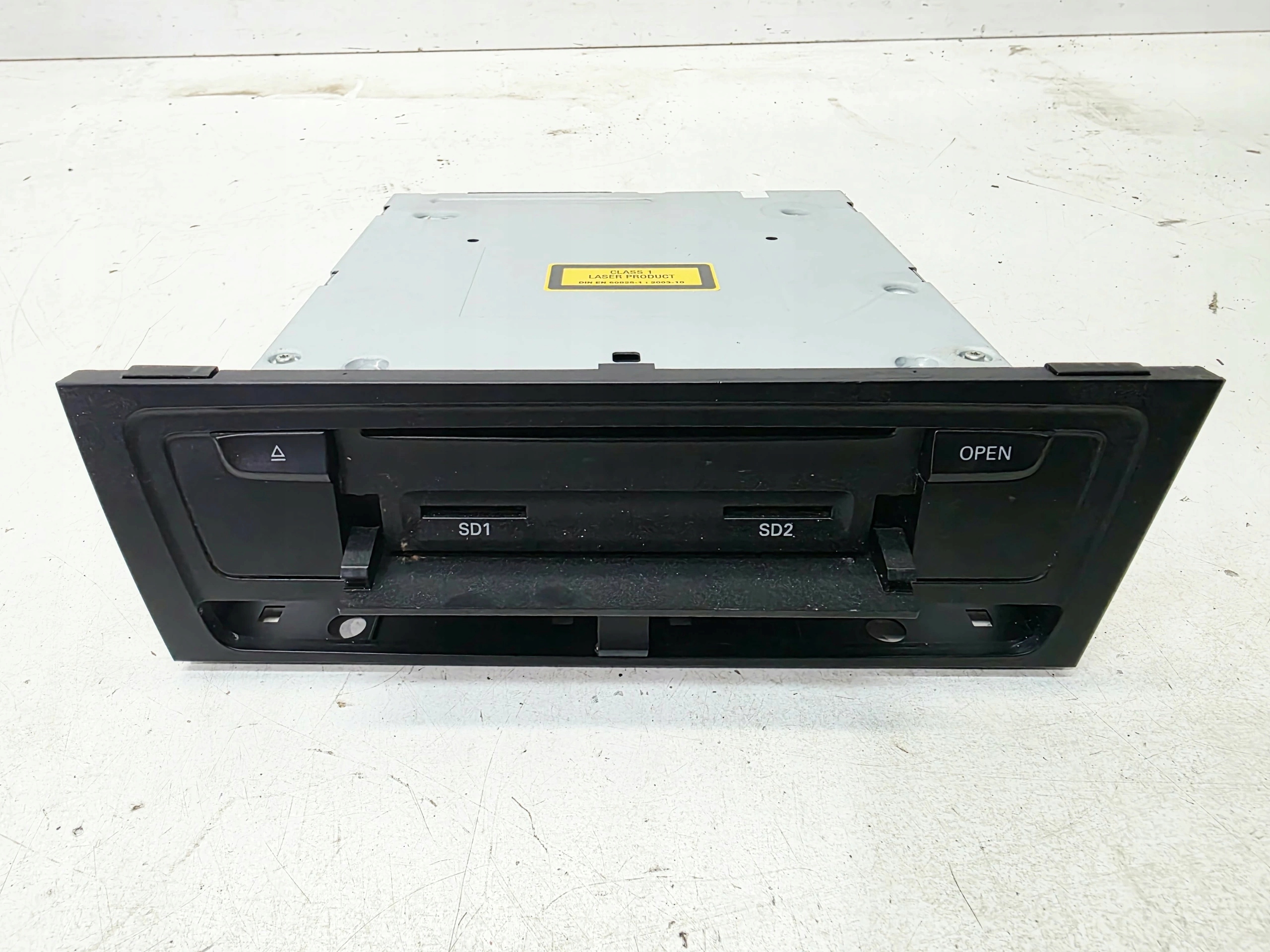 unit MMI card reader SD AUDI A4 B8 A5 8T Q5 8R 8T2035666H
