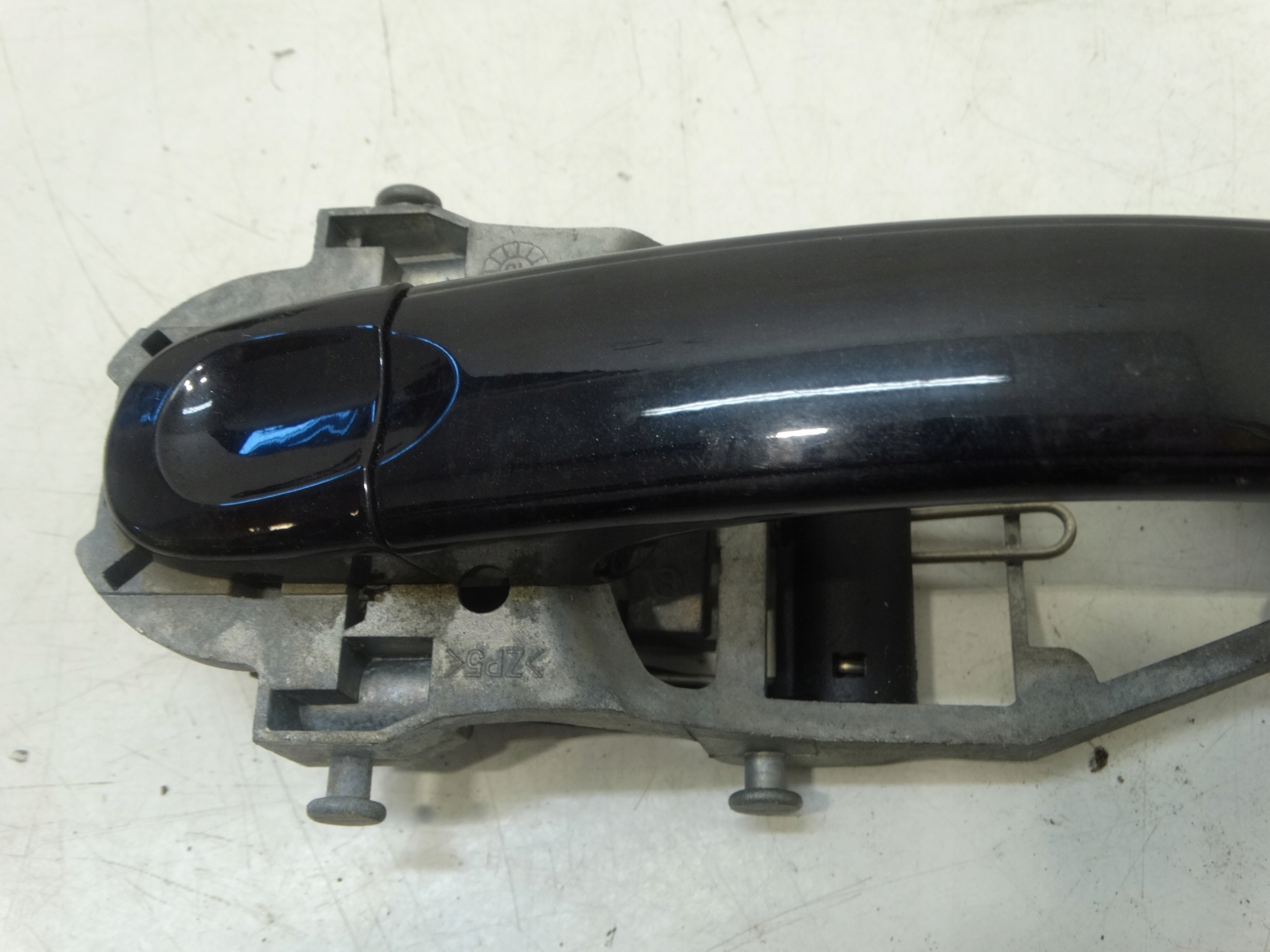 handle exterior right rear part VOLKSWAGEN GOLF VI plus 1K0837886A