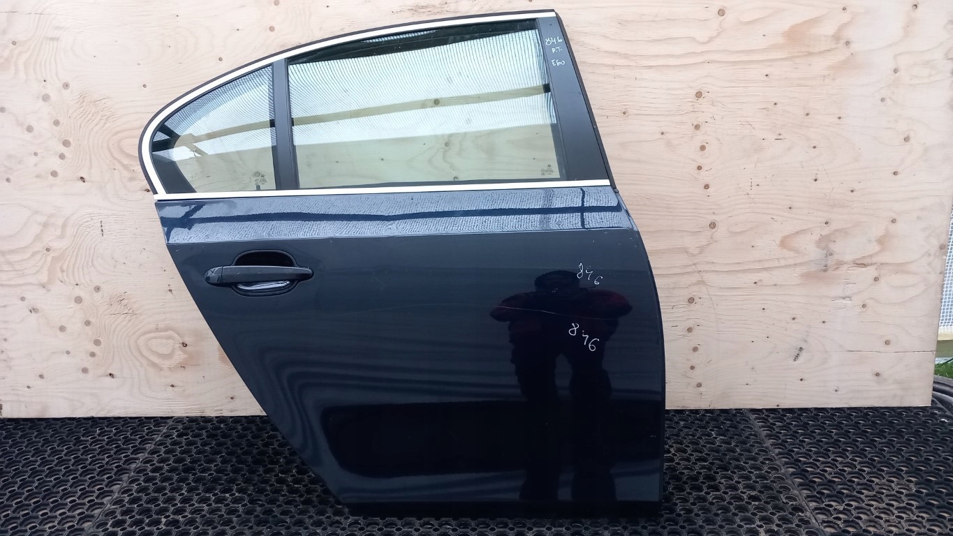 BMW E60 РЕСТАЙЛІНГ СЕДАН ДВЕРІ ЗАД. ПРАВИЙ A35/5