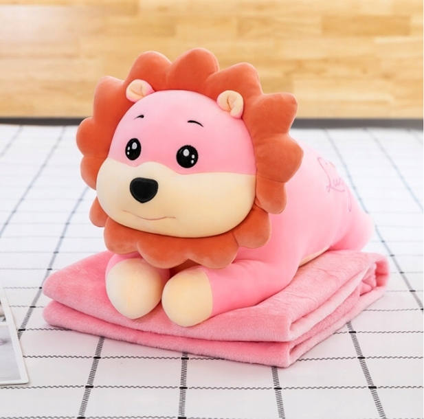 MASKOTKA PODUSZKA RÓŻOWY LEW Z KOCEM KOC 3w1 Wymiary 100x150cm