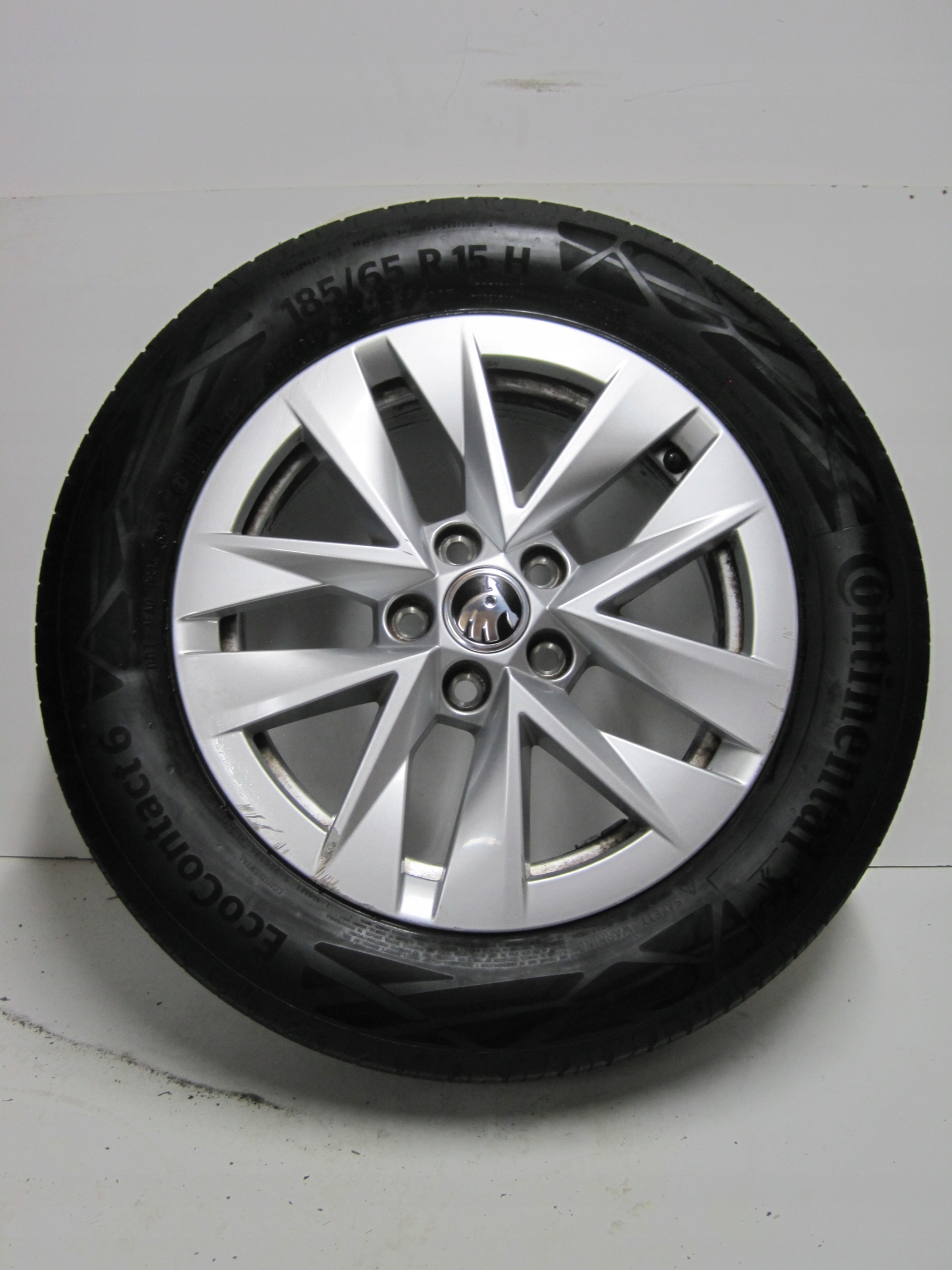wheels discs tyres SKODA FABIA 6VA R15 4MM