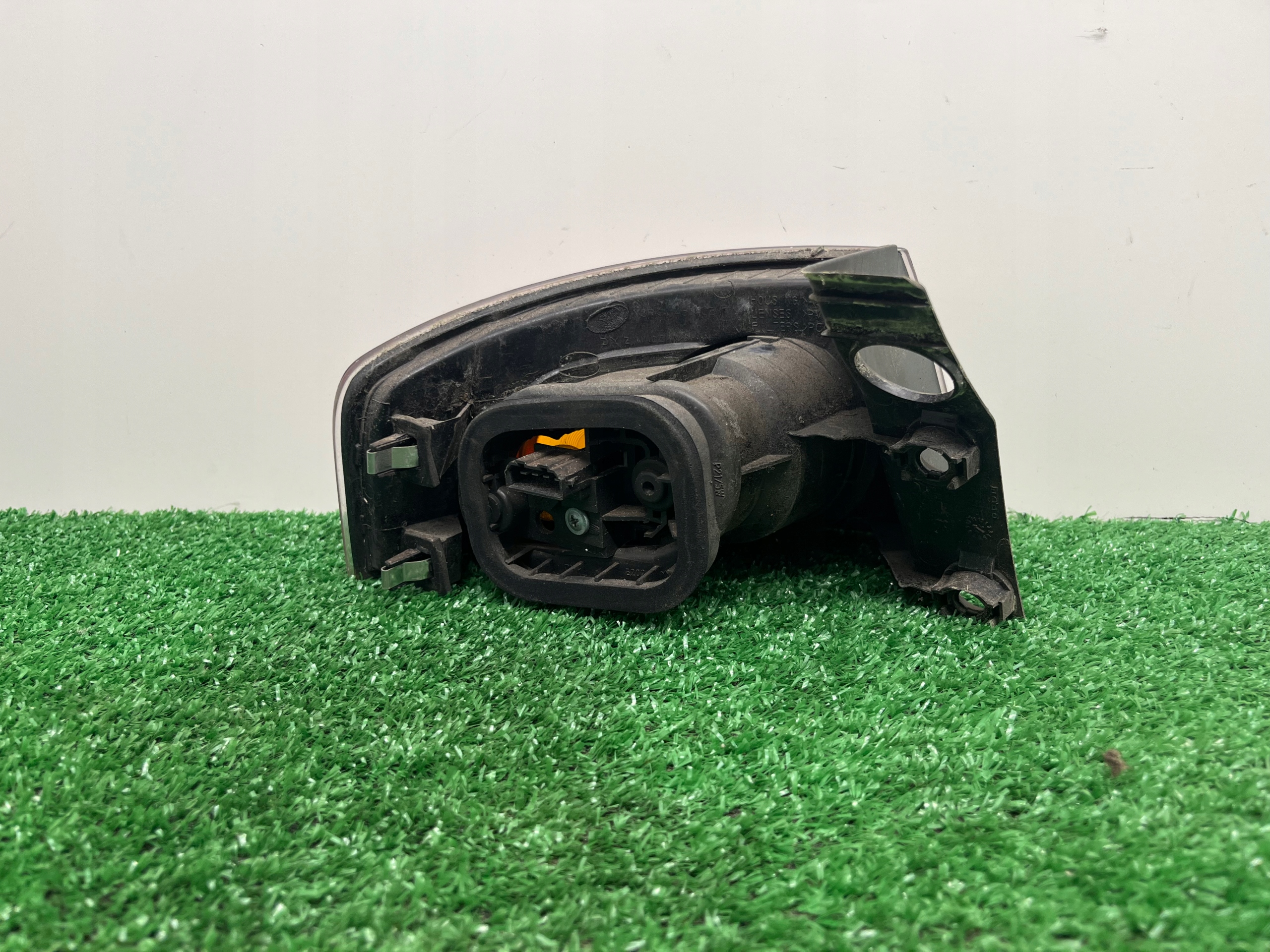 light right rear SEAT IBIZA 3 6L6945096E