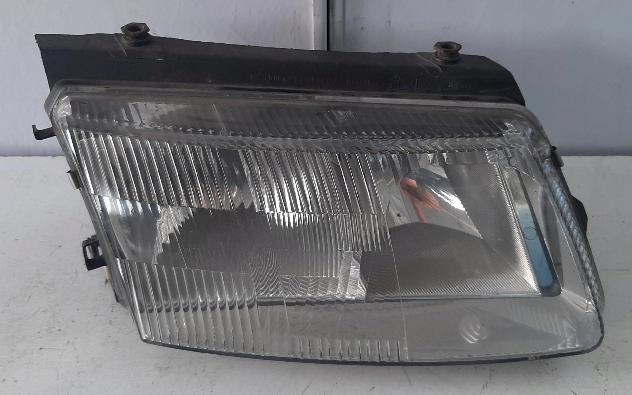 Reflektor right VW Passat B5 without p/mg H1 H7