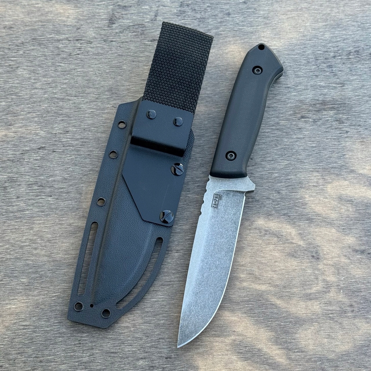 Nůž pro přežití Za-pas Knives Ultra Outdoor stonewash Nmv černý G10 pochva