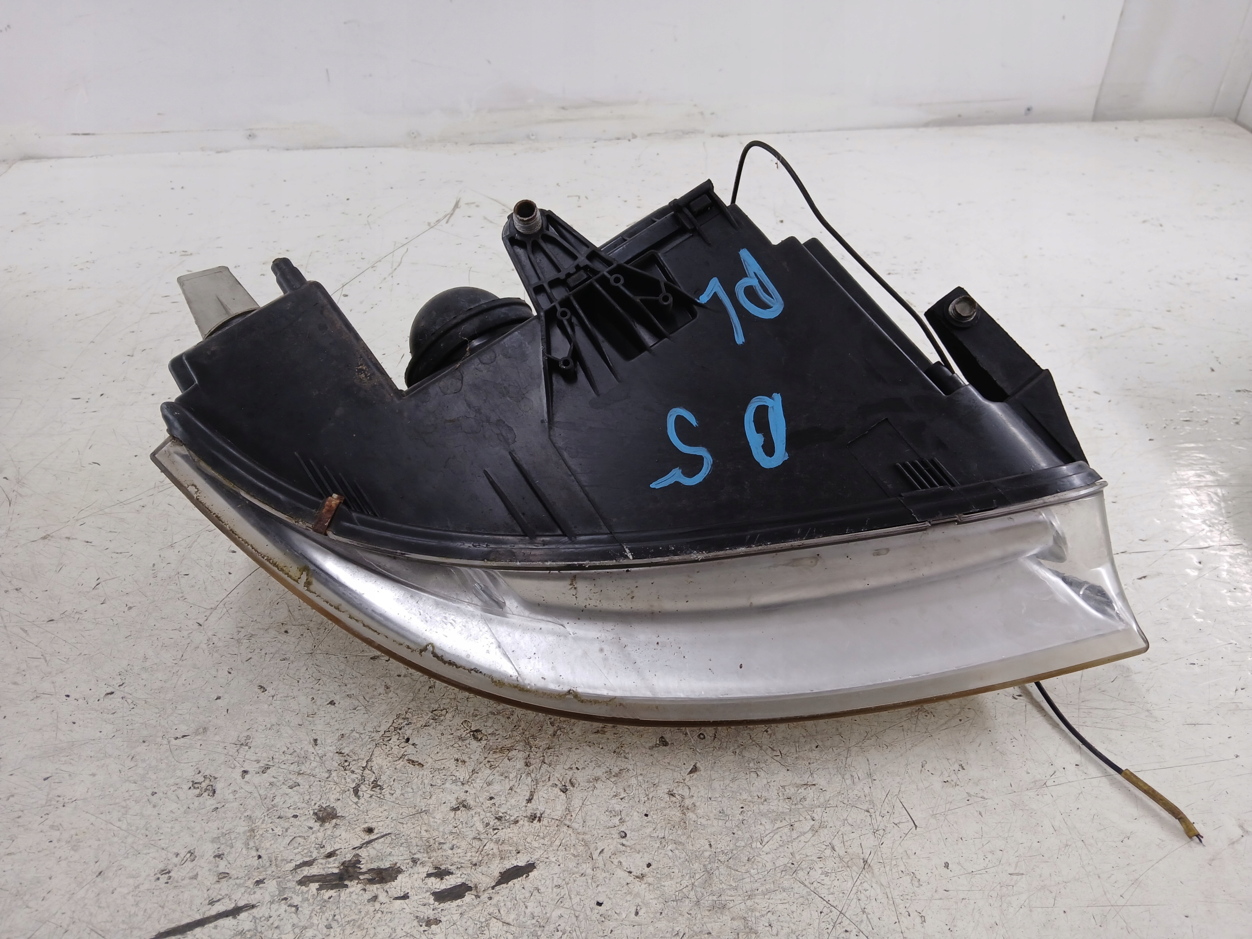 VW PASSAT B5 LIFT light left front lens