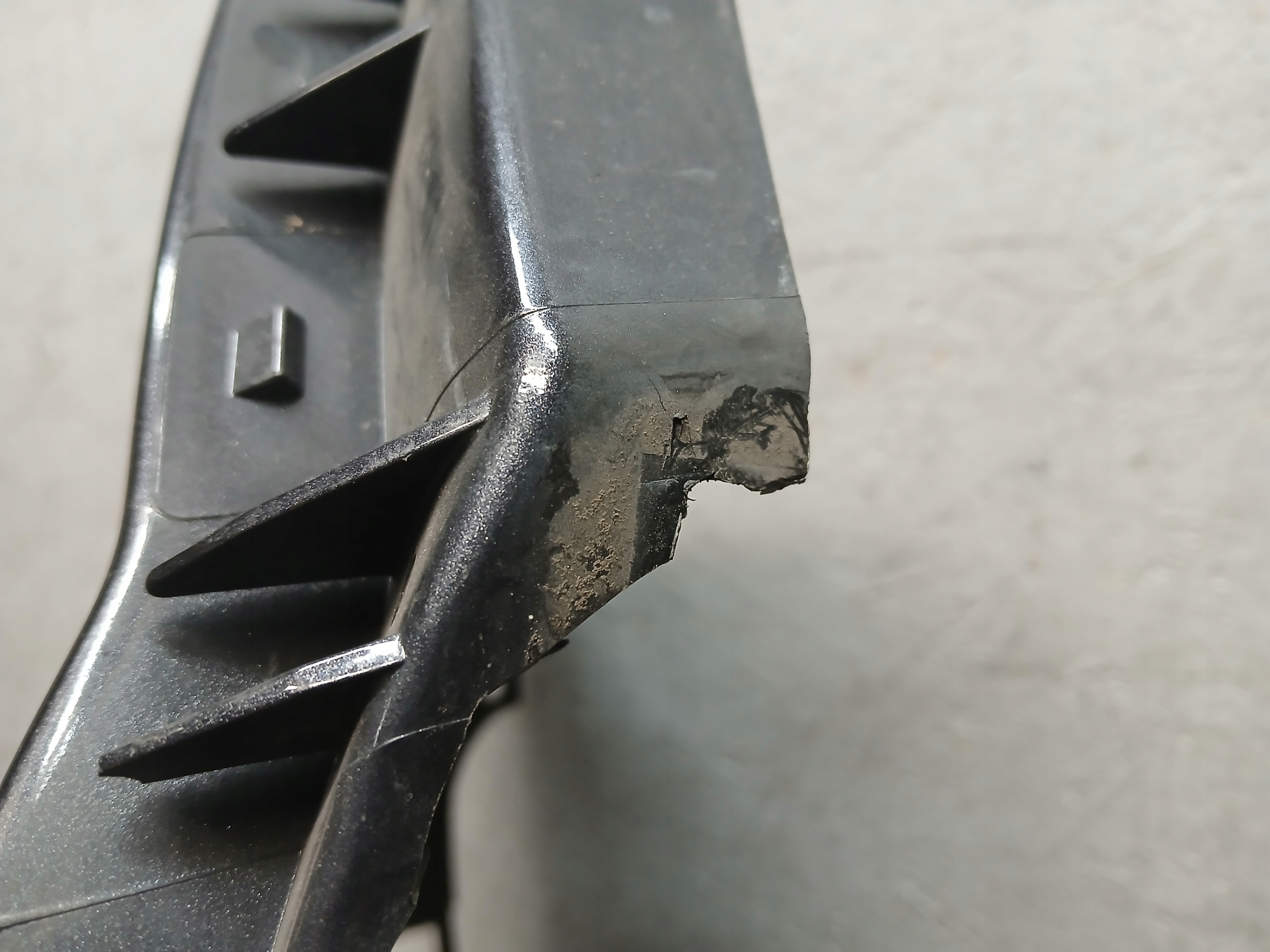 parafango Anteriore Destra RENAULT SCENIC II 2