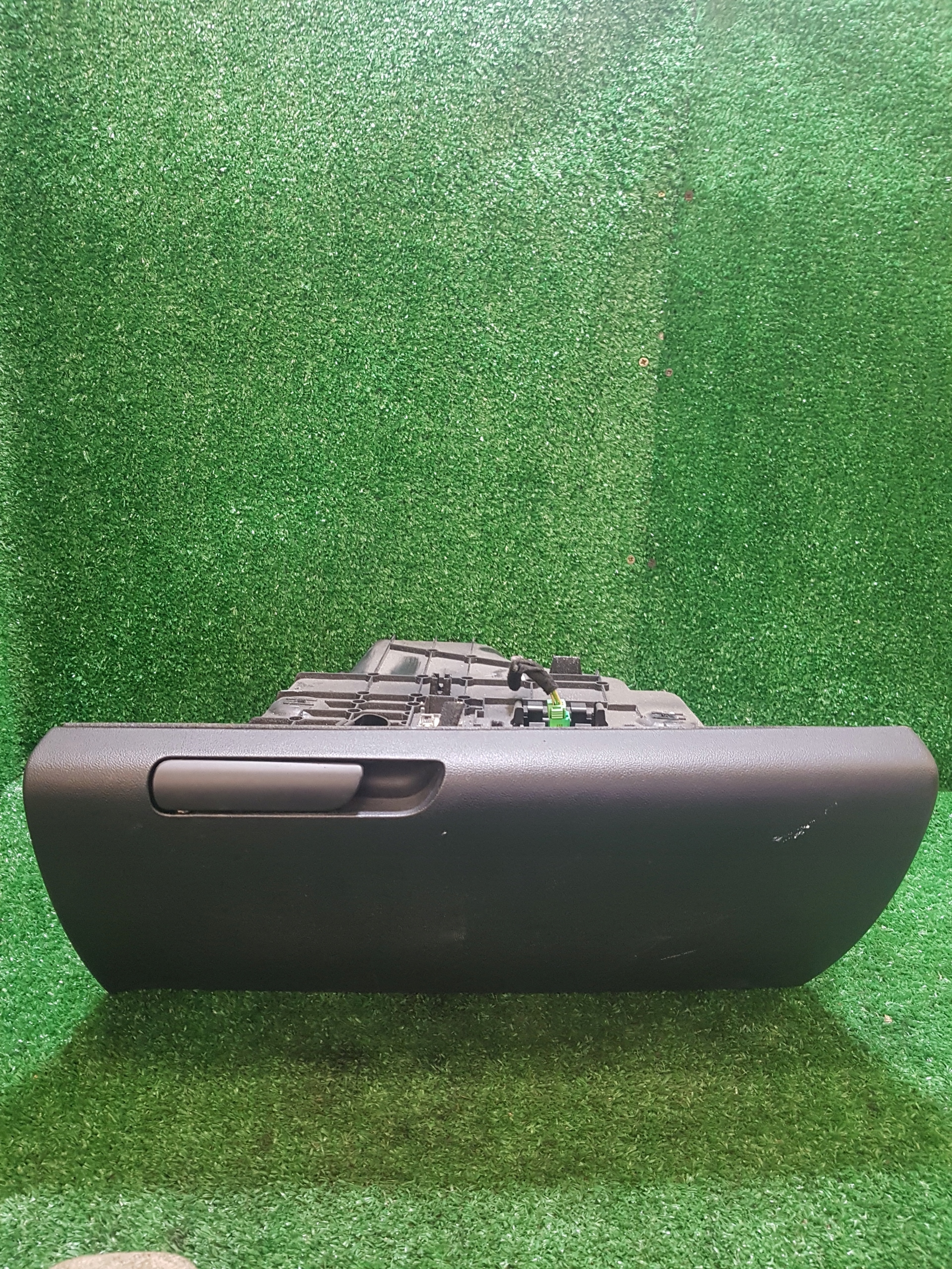 Handschuhfach des Beifahrers CITROEN C5 III 9682433077