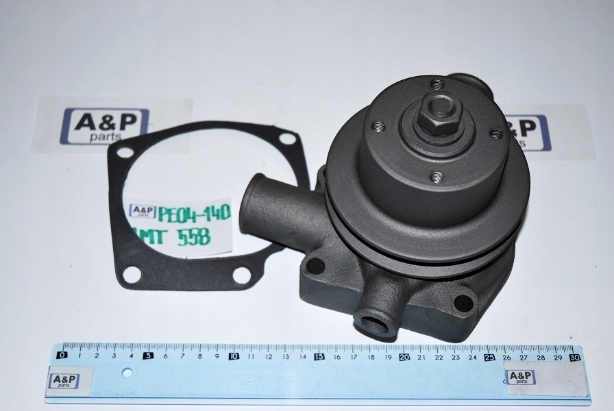 PE04-140 - ВОДЯНИЙ НАСОС 581825 ТРАКТОР IMT-558