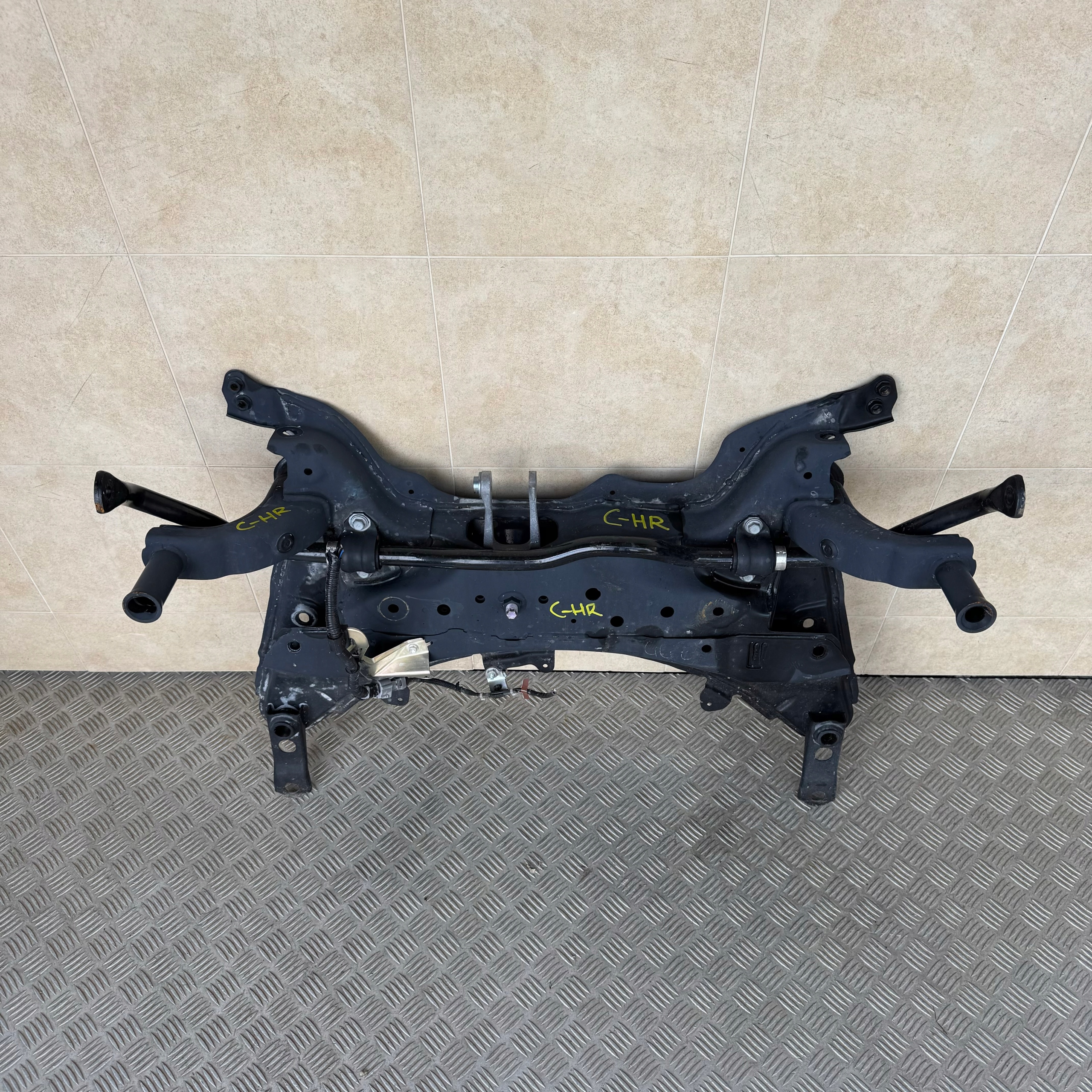 axle beam subframe axle beam front TOYOTA C-HR CHR HYBRID