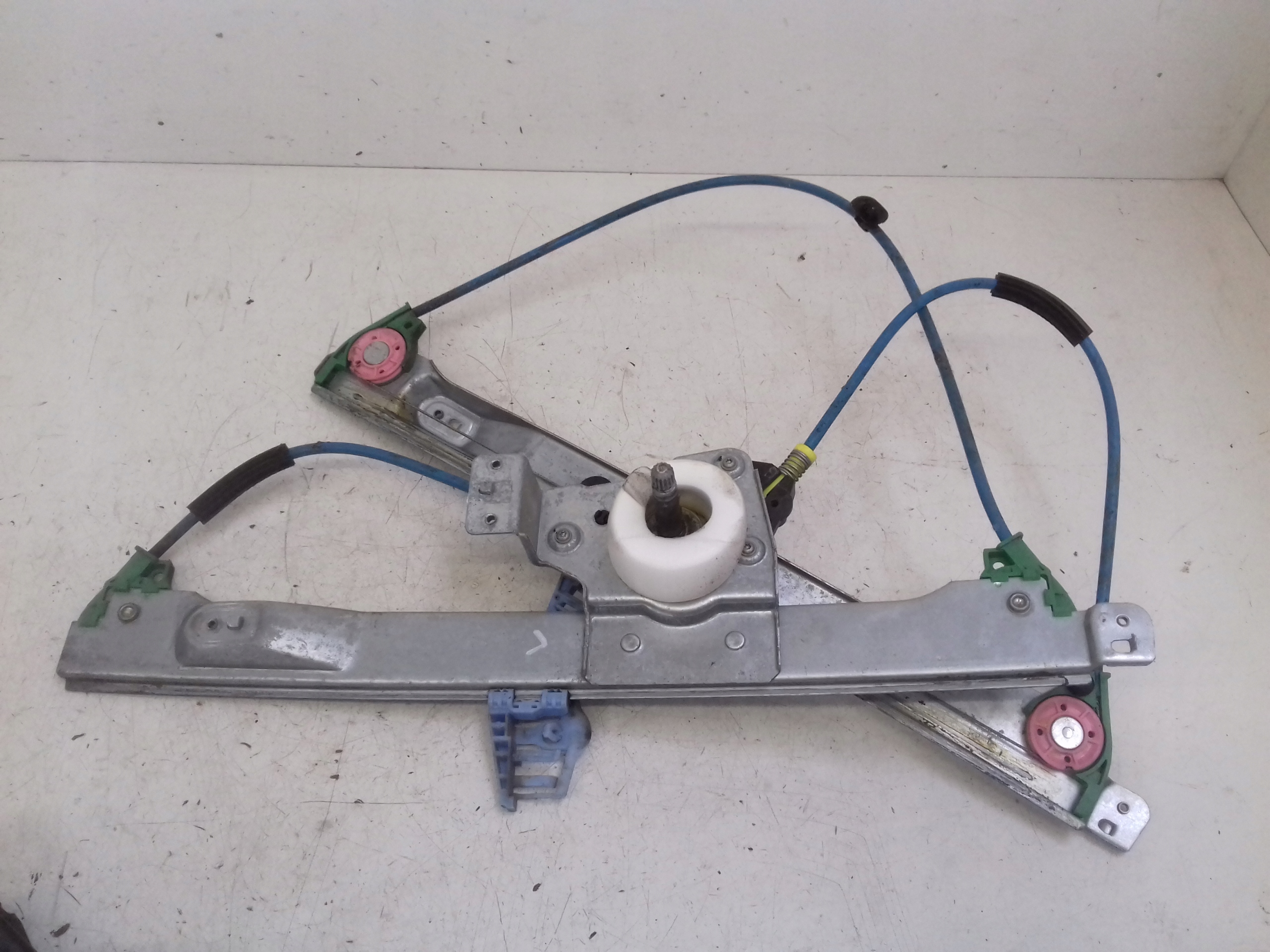 window regulator manual left front Citroen C2