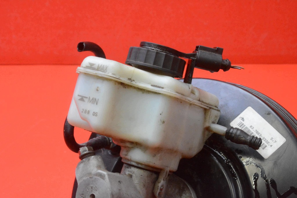 servo brake booster 037863-33324 SKODA SUPERB 2 II 2.0 TDI 140 KM 08-13