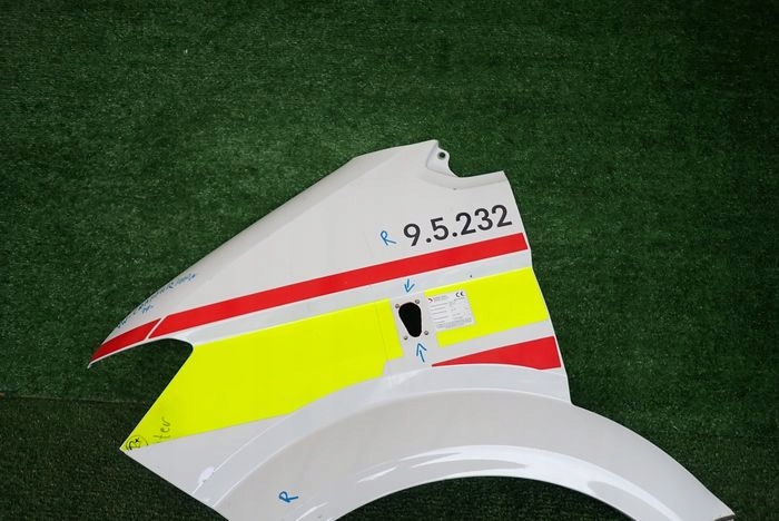 VW CRAFTER II MAN TGE 17- fender left front front below indicator