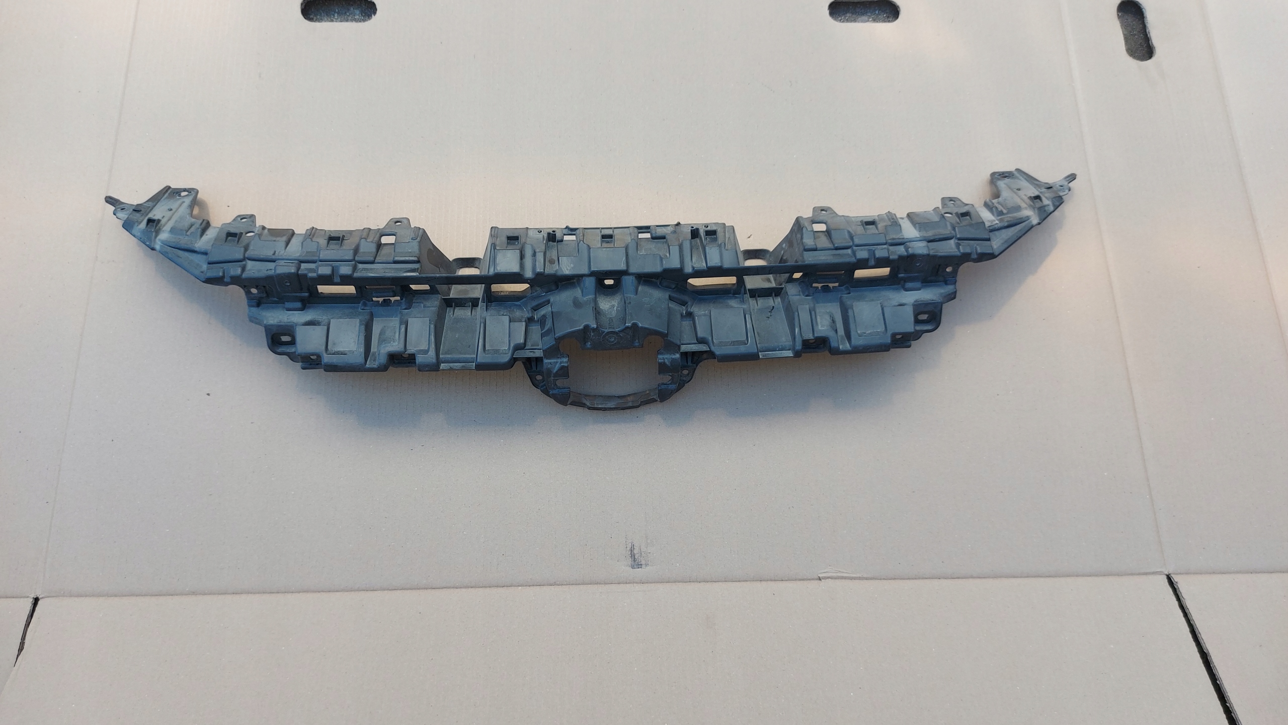 pillar support grill supports front TOYOTA RAV4 V 18