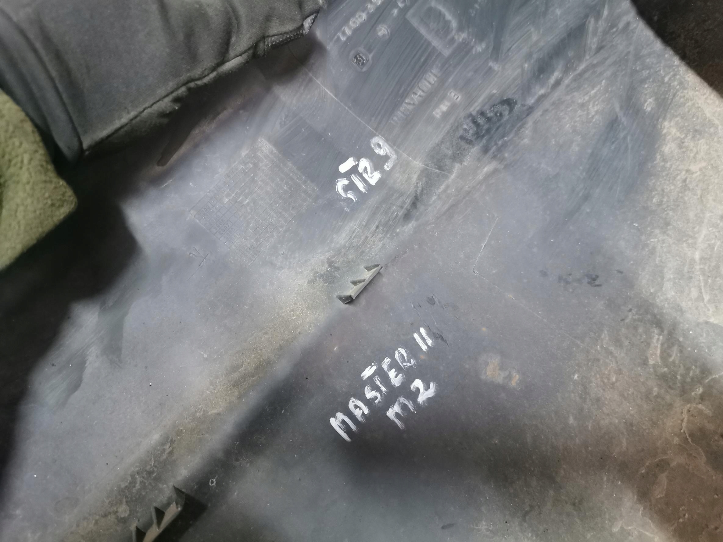 Ecke der Stoßstange rechts heck RENAULT MASTER II 7700352124 03-09