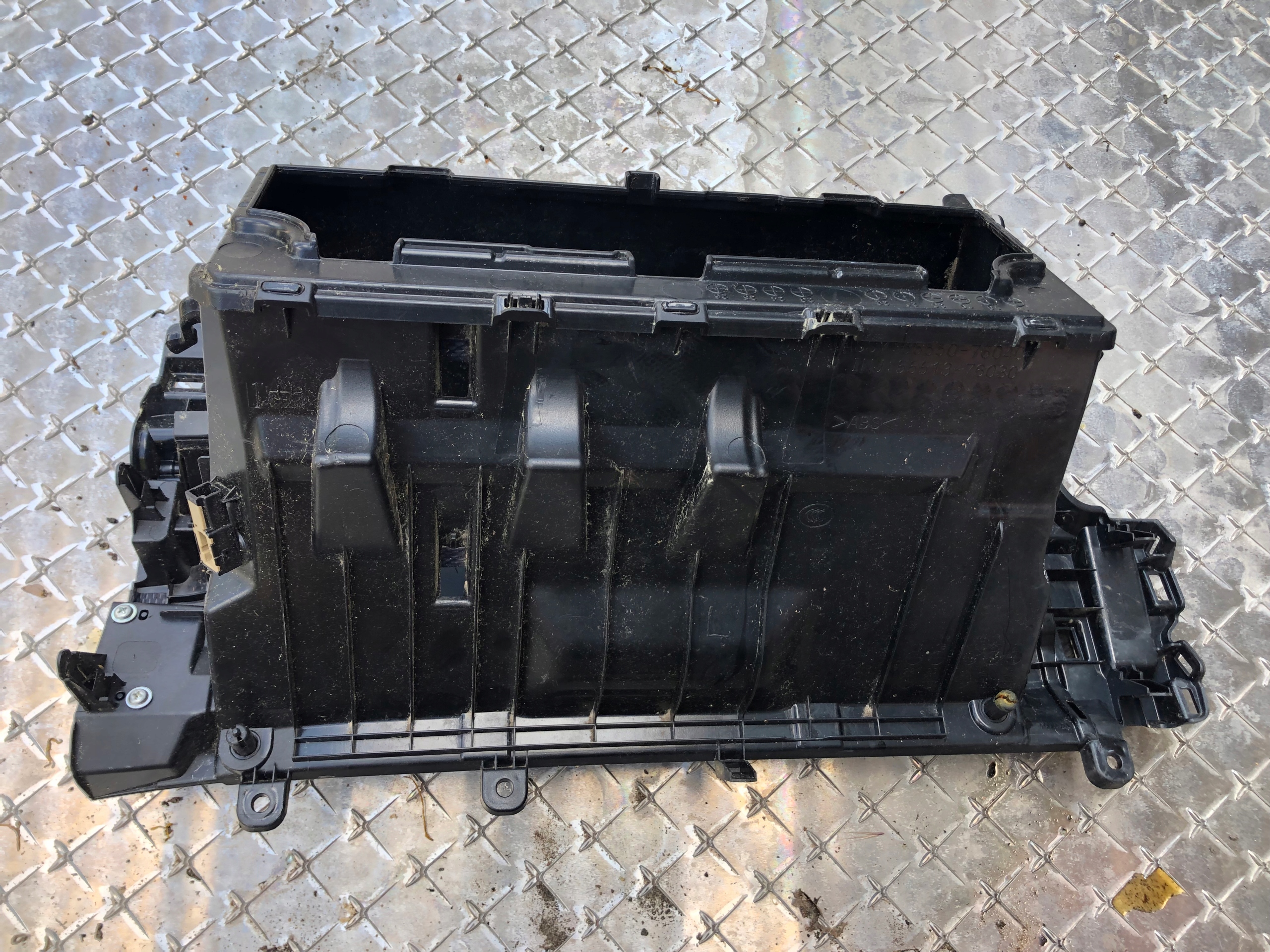 Boîte a gant passager Passegers LEXUS UX250H 55433-76030