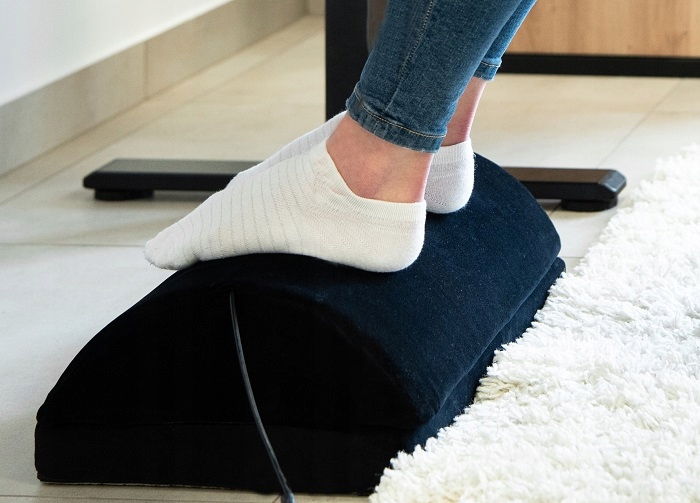 PODNÓŻEK BIUROWY MATERIAŁOWY PODGRZEWANY ARTNICO Długość 30 cm