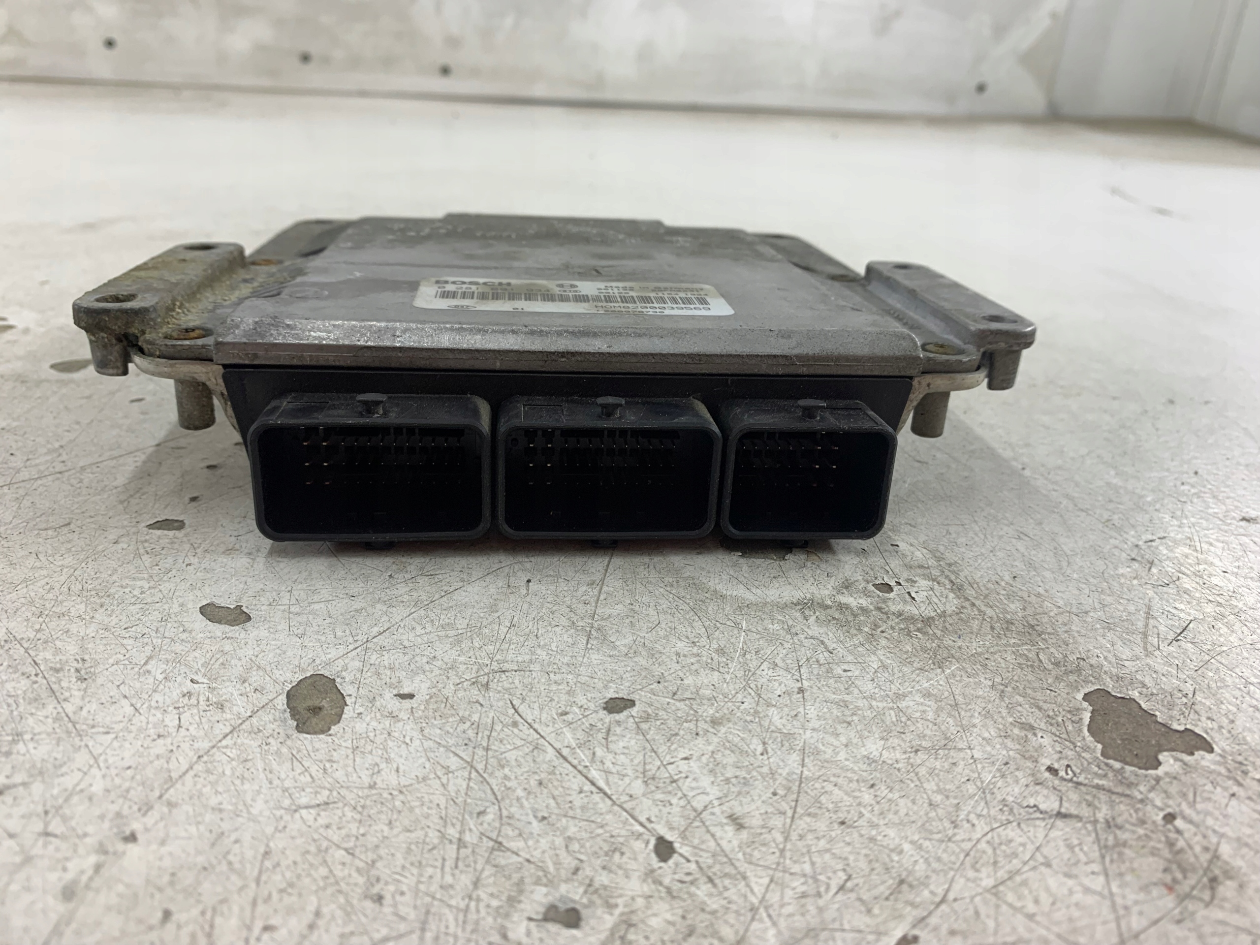 RENAULT SCENIC e 1.9 DCI centralina motore computer 8200039569