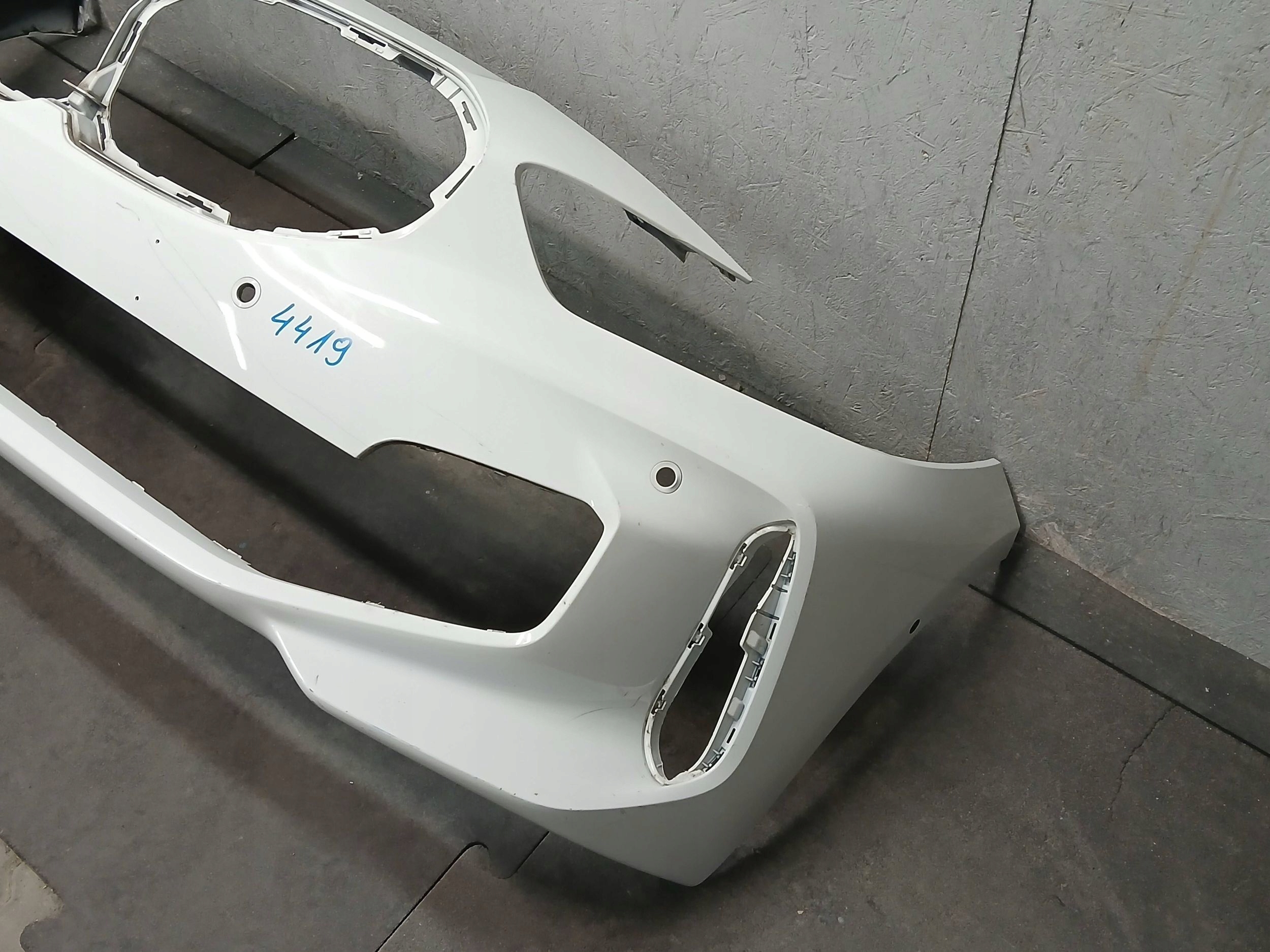 nárazník předek BMW 1 a F40 M PAKIET