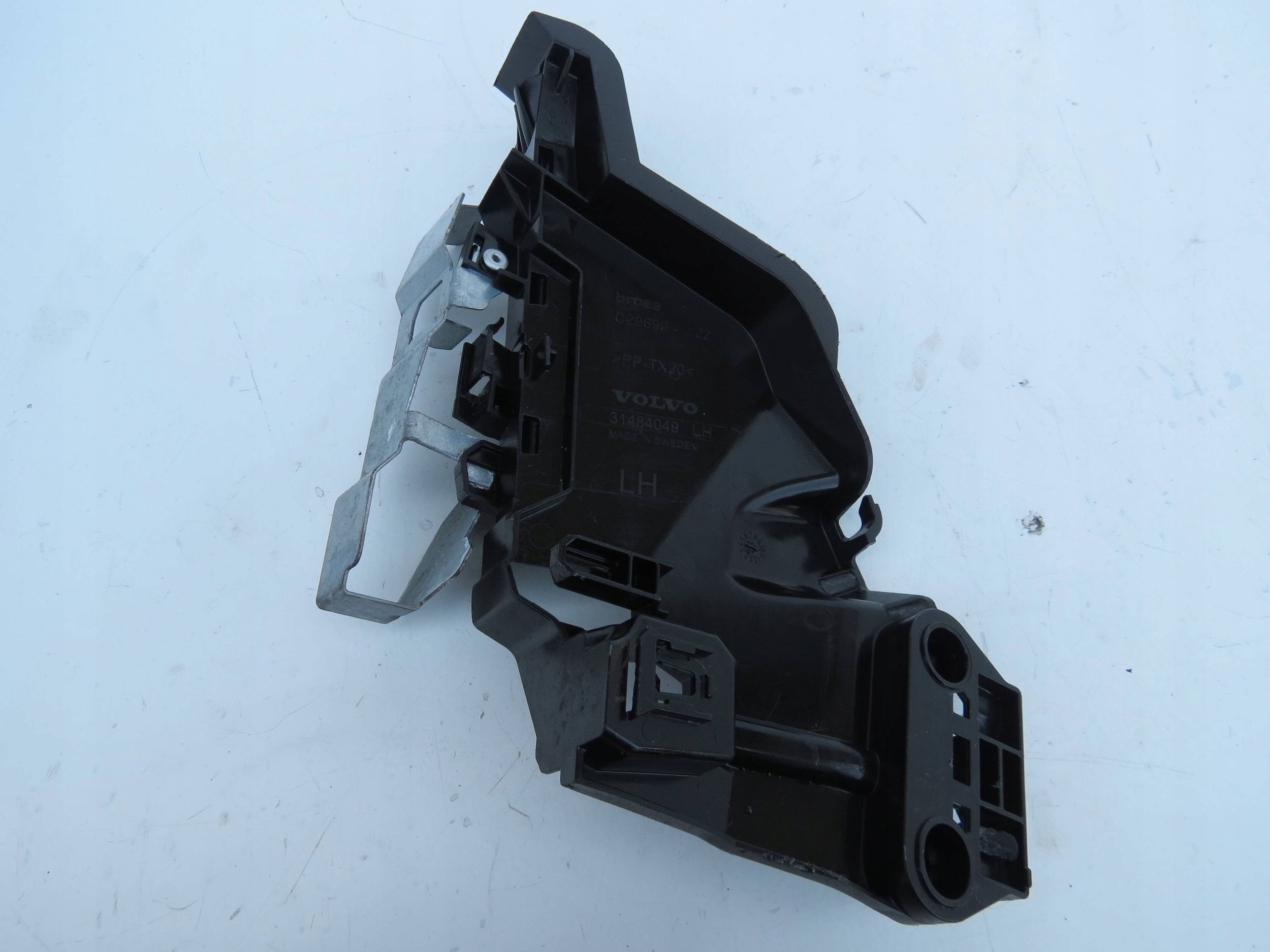 cover of a lock left front VOLVO S90 2.0 V90 31484049