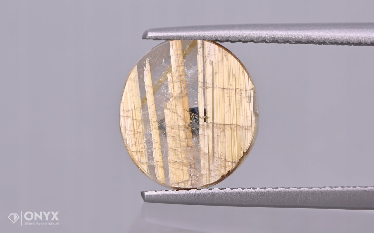 Křemen s rutilem mělký ovál 11x10 mm