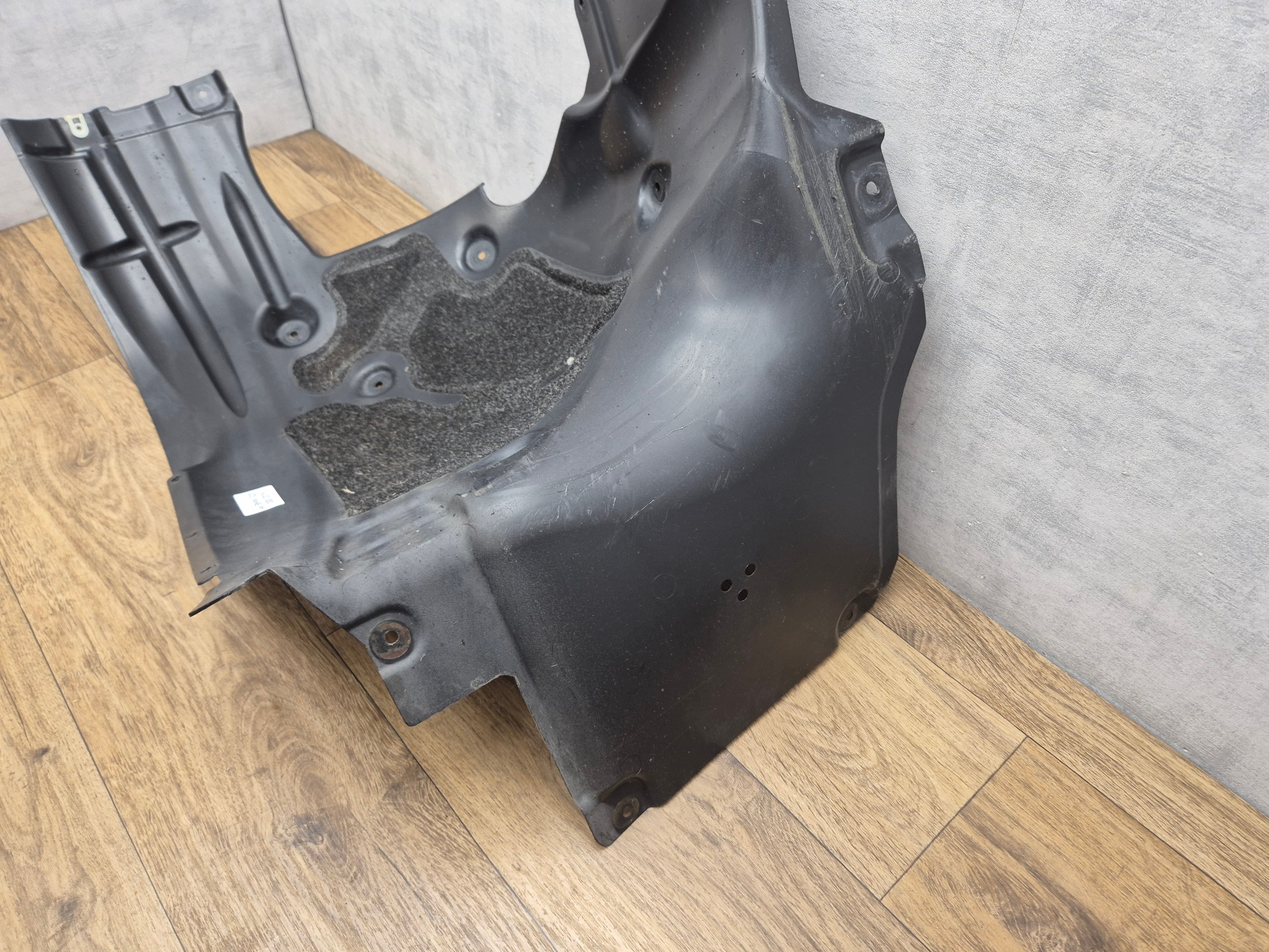 BMW 3 G20 G21 G28 front mudguard cover right front - part rear 7340928