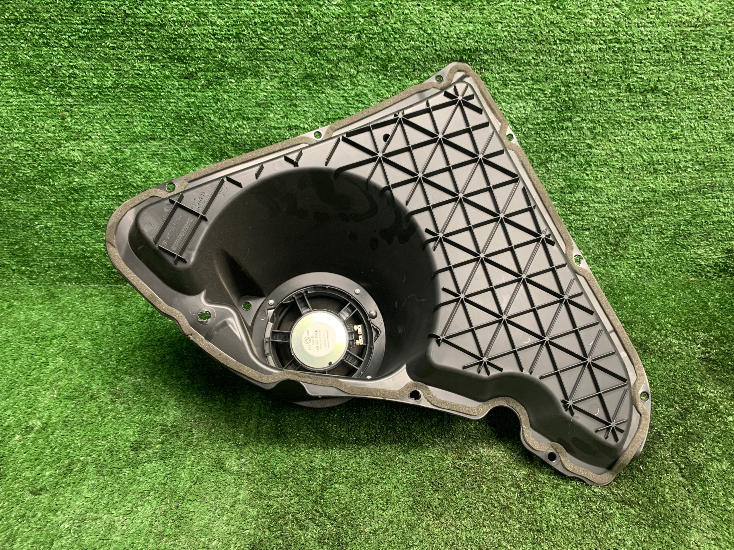 speaker door left rear part rear left 1K8035241B VW Scirocco