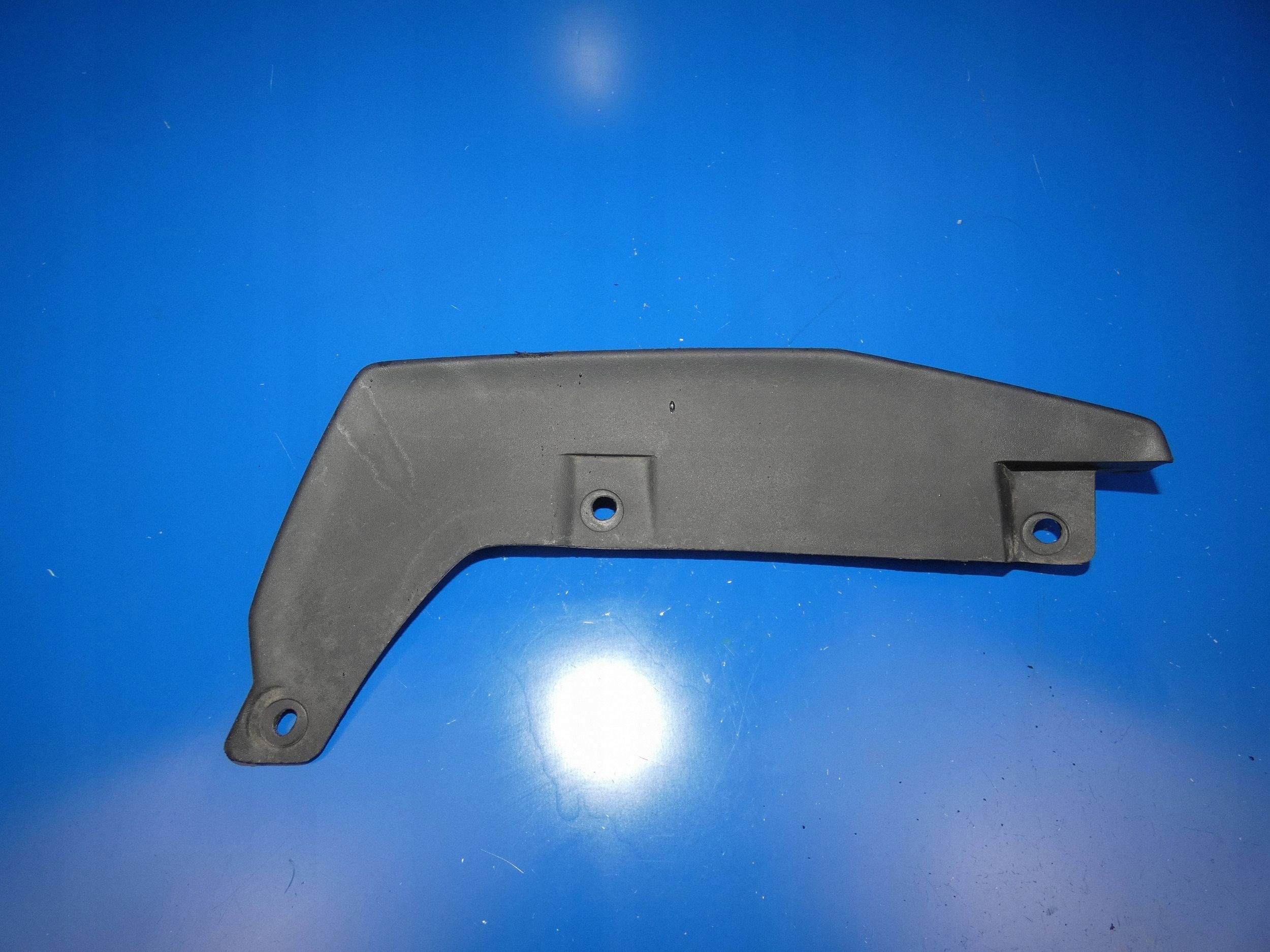 VOLVO XC90 II mudguard flap cover right front front