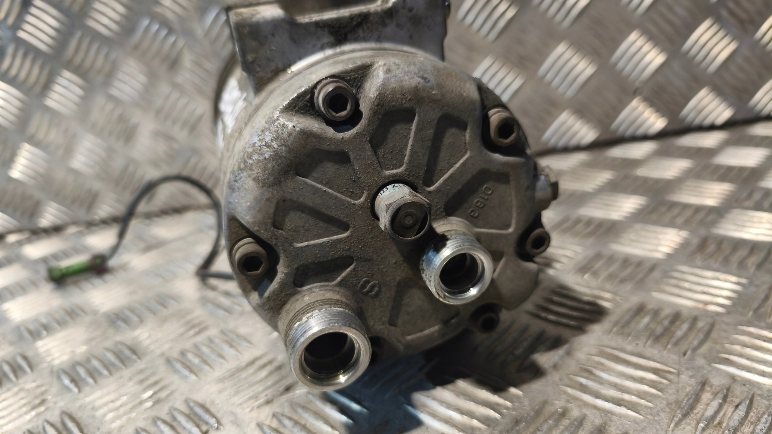 air conditioning compressor AUDI A4 B5 1.8B 8D0260805