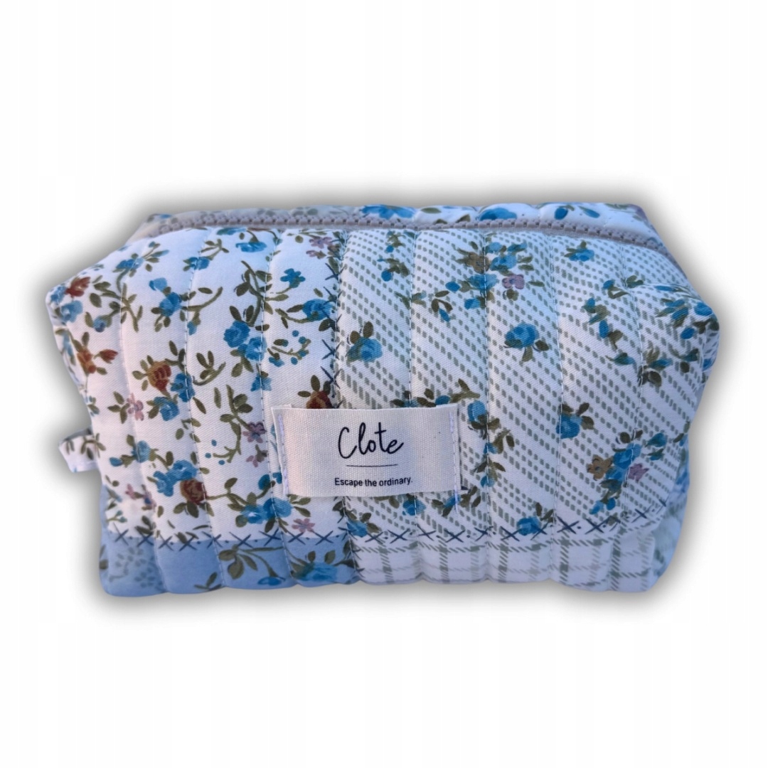 Kosmetyczka Na Zamek Damska Pikowana Patchwork Błękit 20x10x10 cm