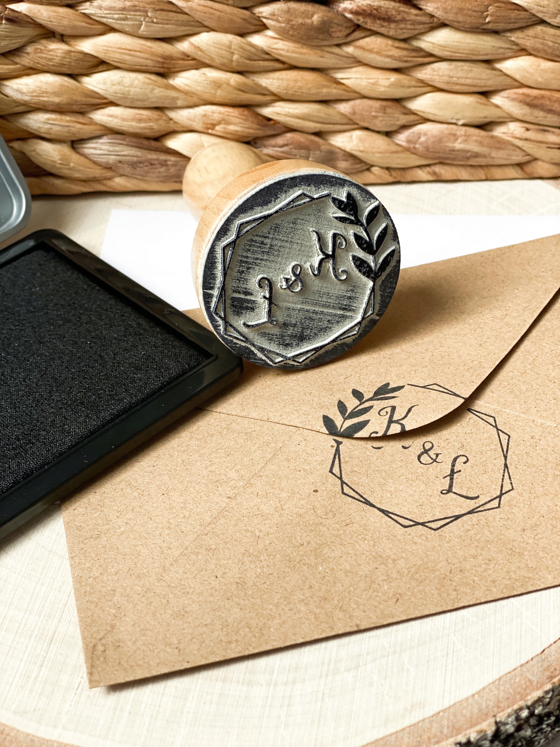 STEMPEL PIECZĄTKA NA ŚLUB PIECZĘĆ ŚLUBNA WESELE 30 Kolor dominujący wielokolorowy