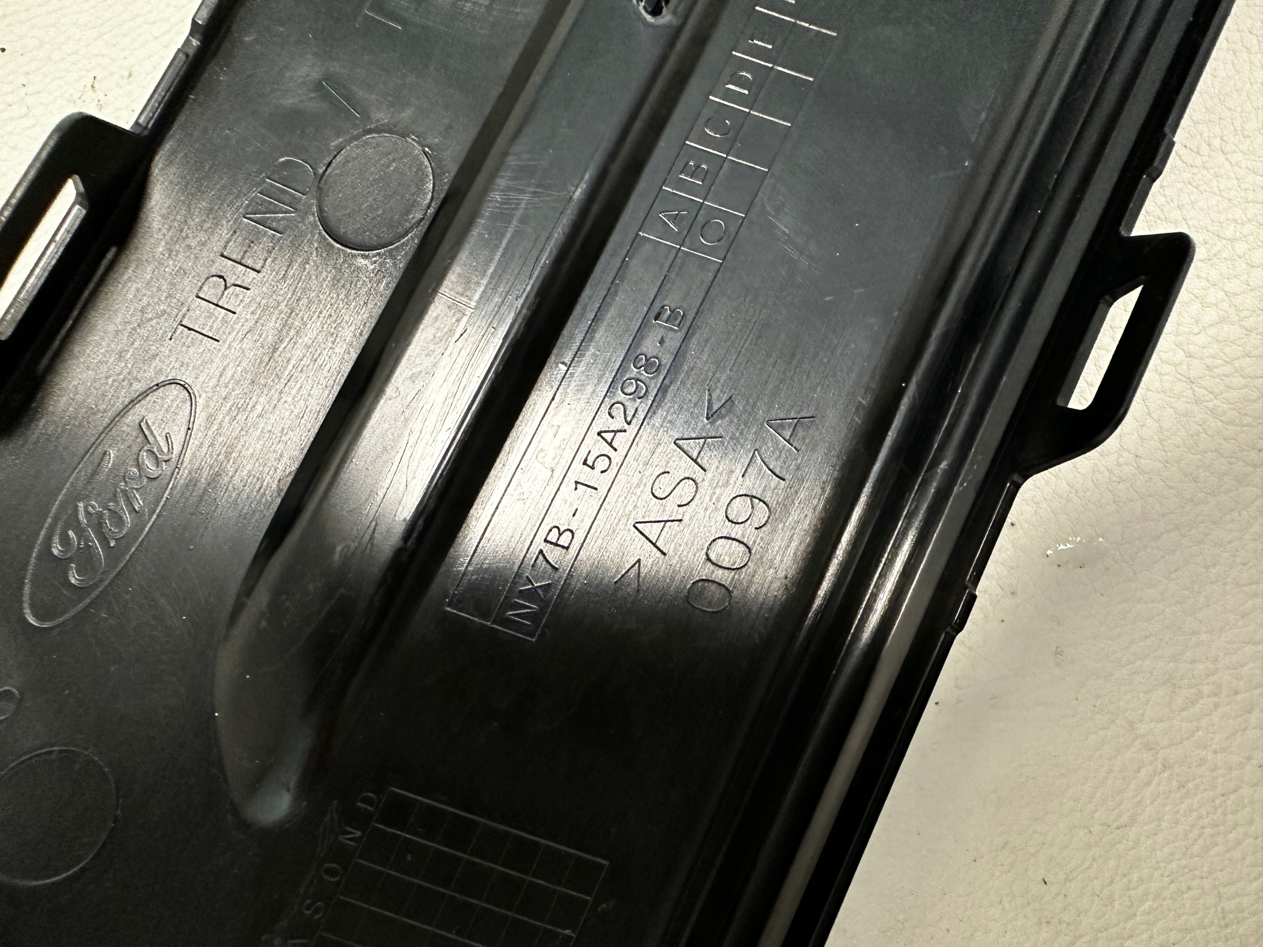 Ford Focus MK-4 grid of a bumper right NX7B15A298