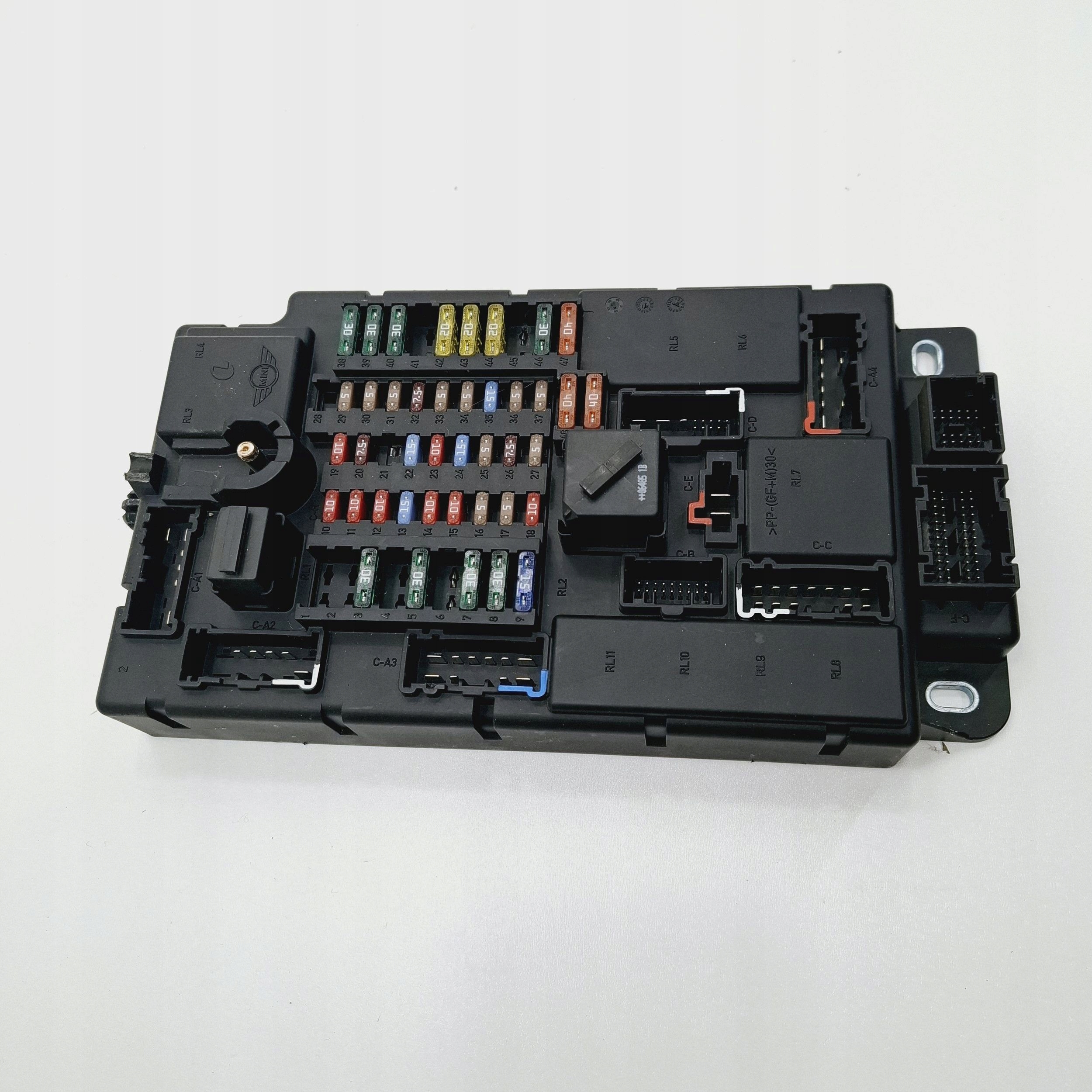 2007 MINI ONE - COOPER Купе R56 рамка / модуль предохранителей 3450435