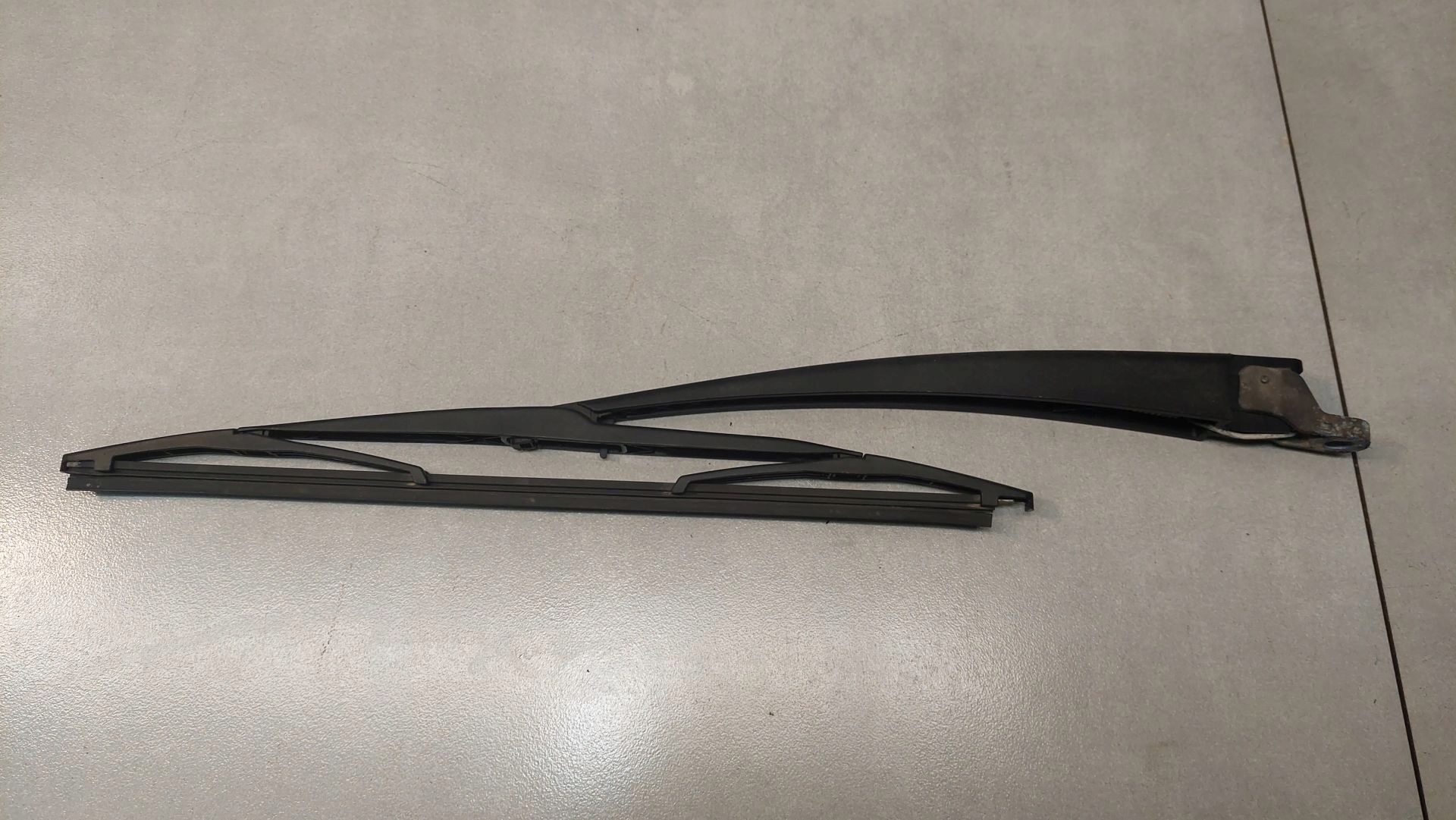 wischerarm heck MAZDA 3 1.6 MZ-CD