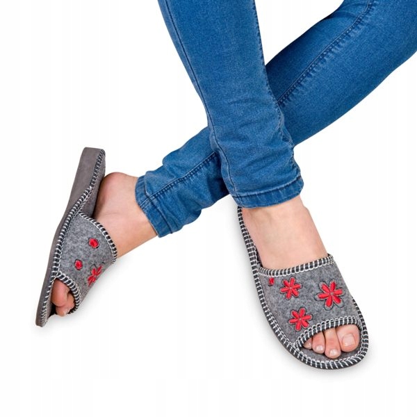 

Klapki Damskie Filcowe Kapcie Góralskie